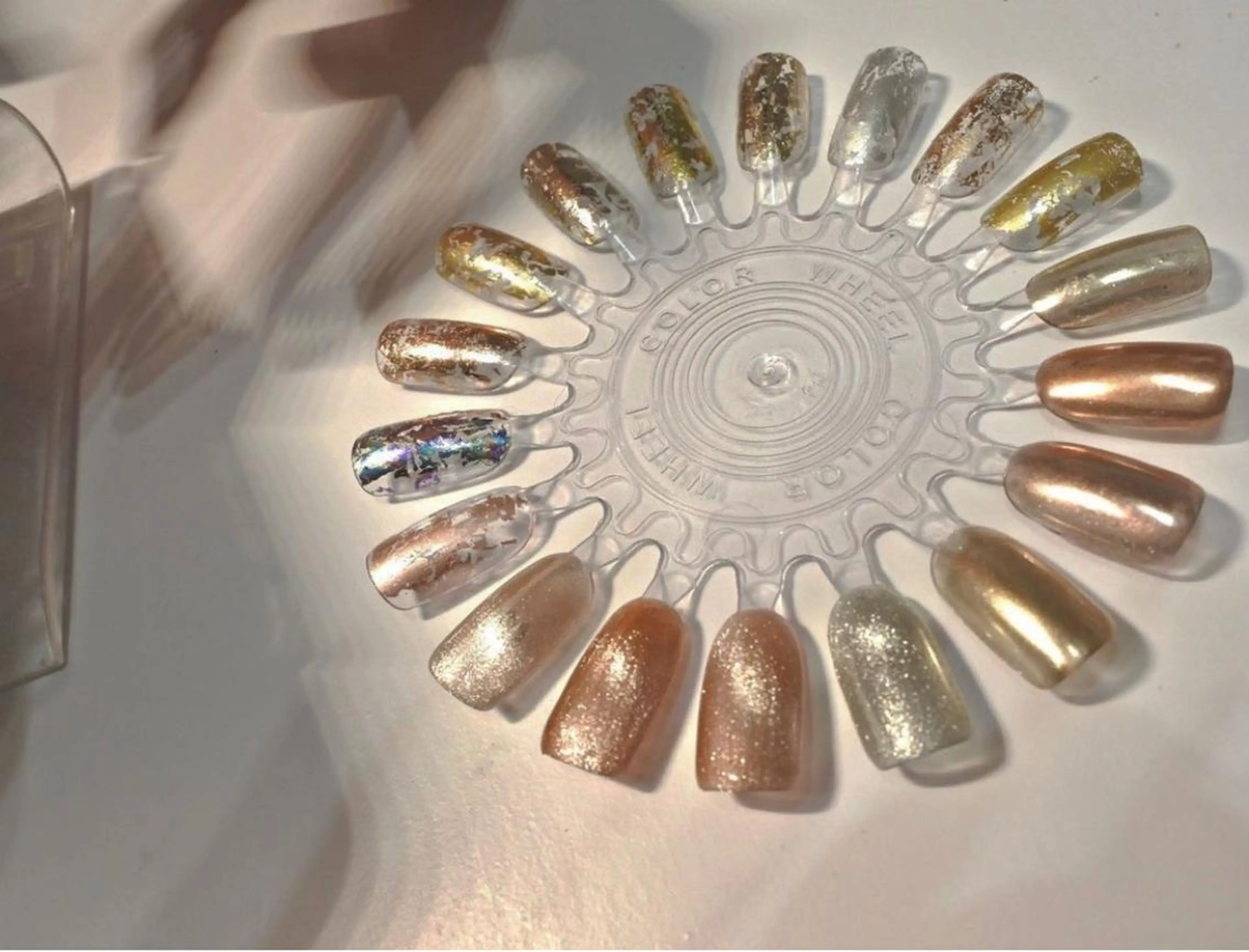 ネイル ハンドネイル lore. nailのネイルデザイン