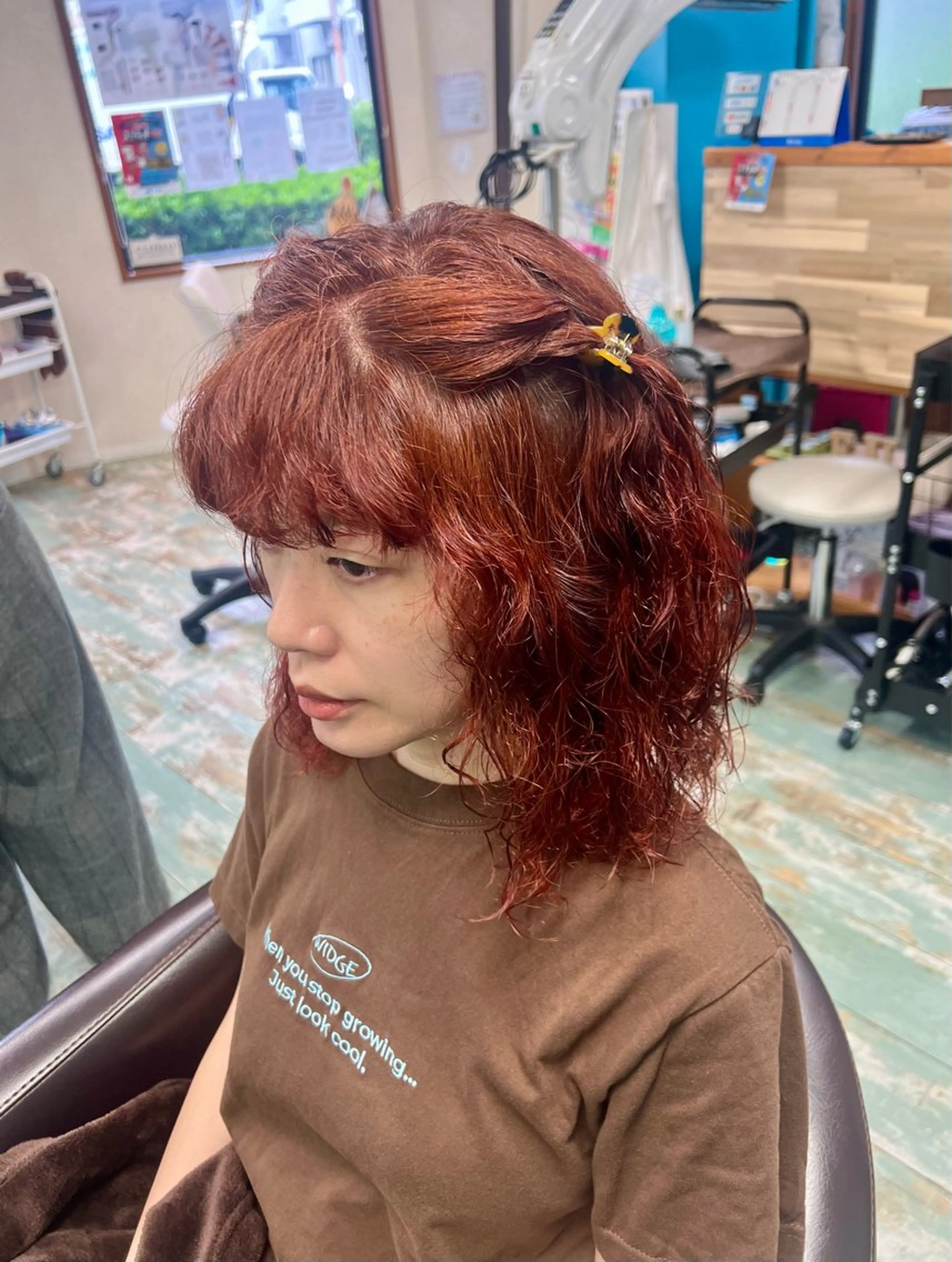 ミディアム カット パーマ 田牧 みゆきのヘアスタイル
