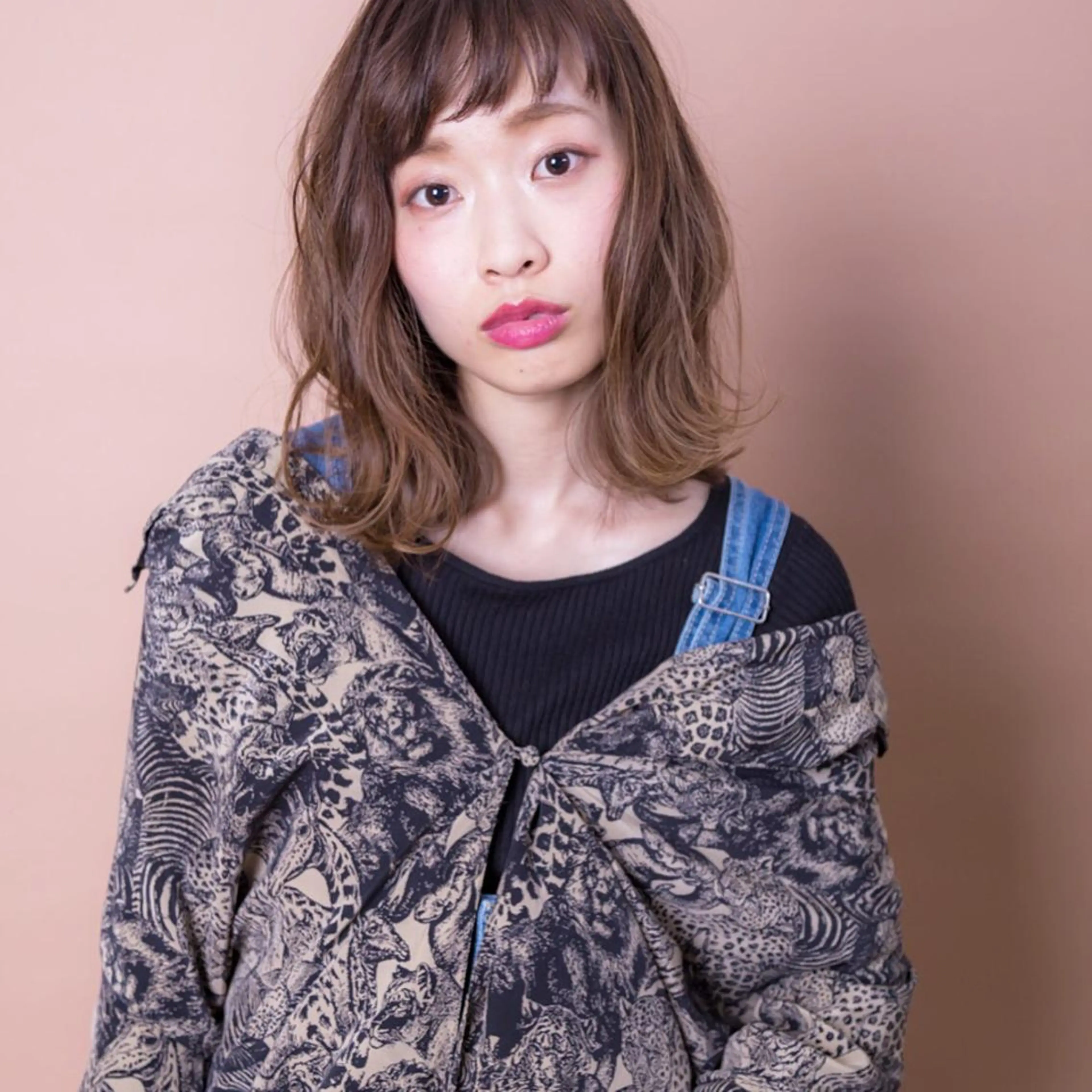 ミディアム カラー ベージュカラー ブリーチ ショコラベージュ 透明感カラー グラデーションカラー カット ヘアカラー トリートメント toiro by lien hair atelier所属・池田 真由美のヘアスタイル