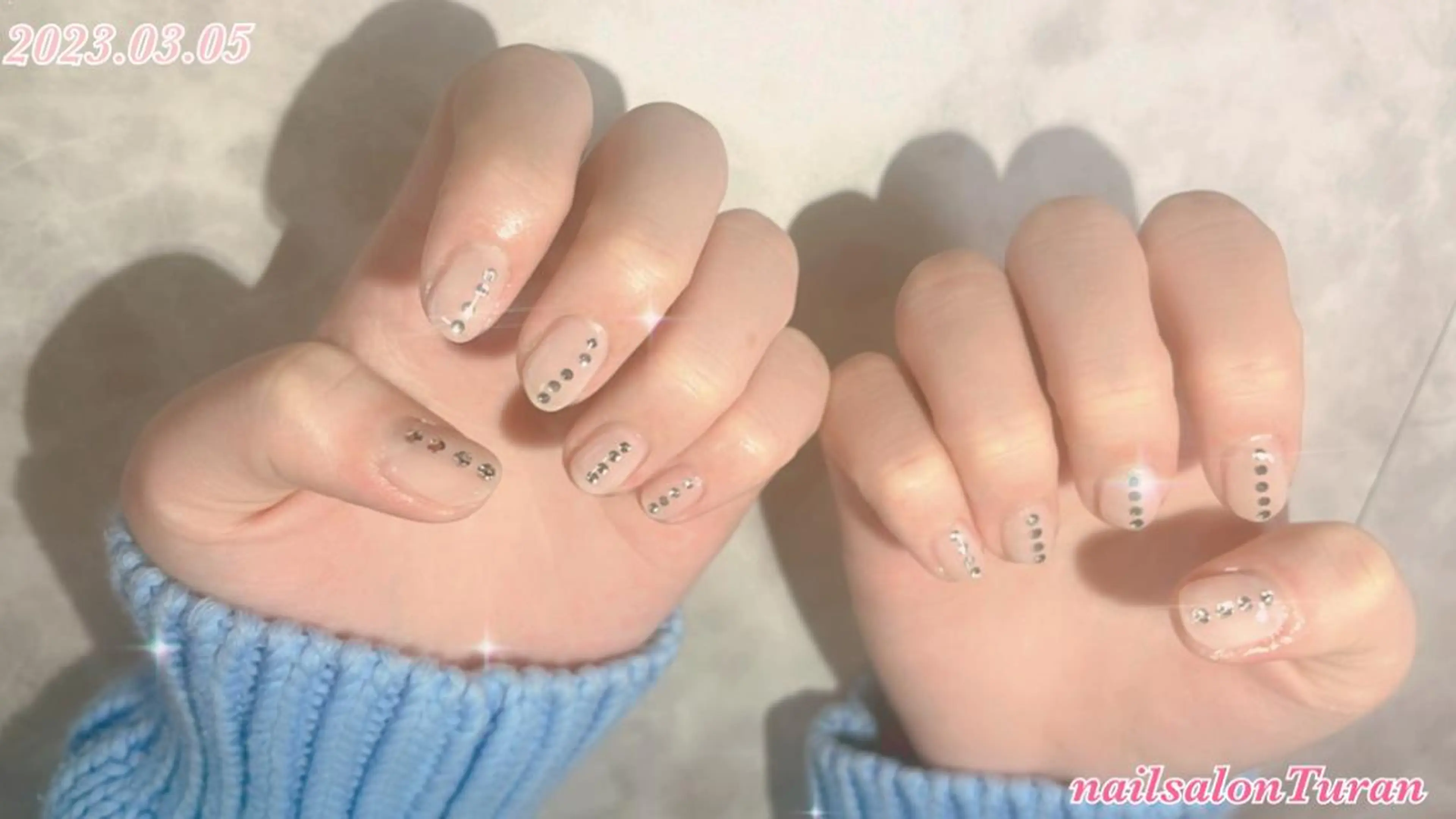 ネイル ブルー ジェルネイル 韓国ネイル パラジェル ストーンネイル 上村 未来のネイルデザイン