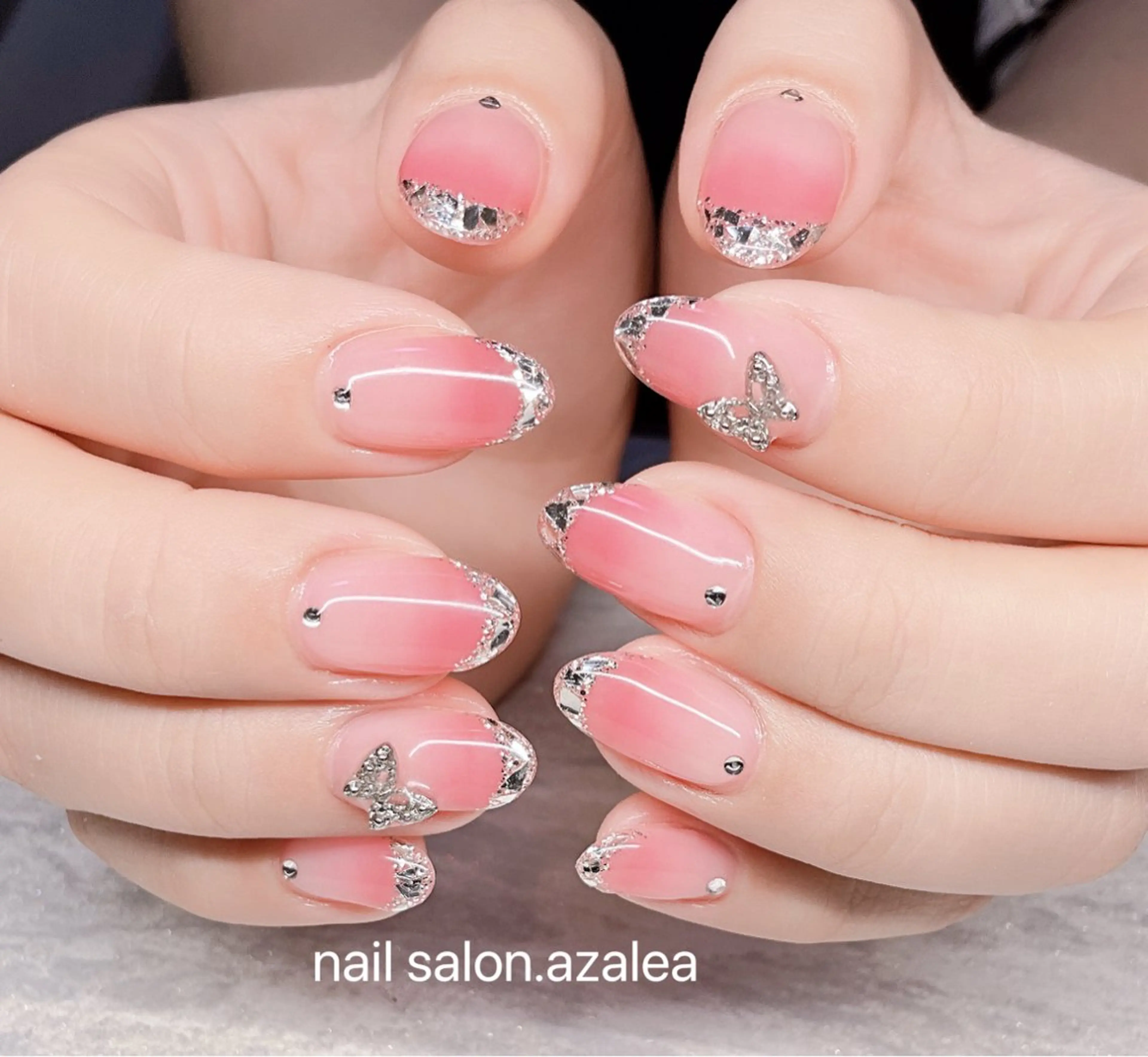 ネイル ハンドネイル R inのネイルデザイン