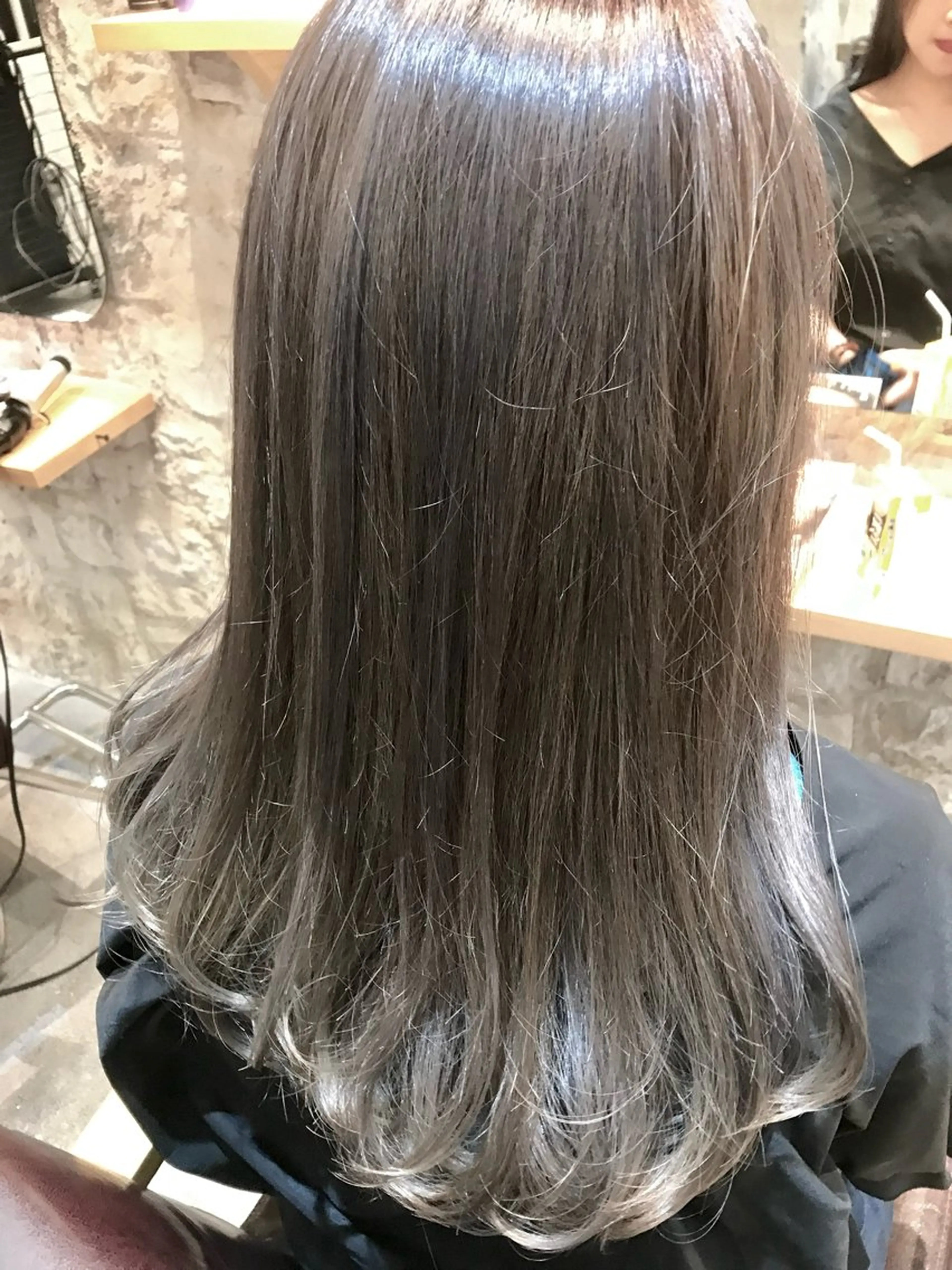 ロング カラー 塚本 昂のヘアスタイル