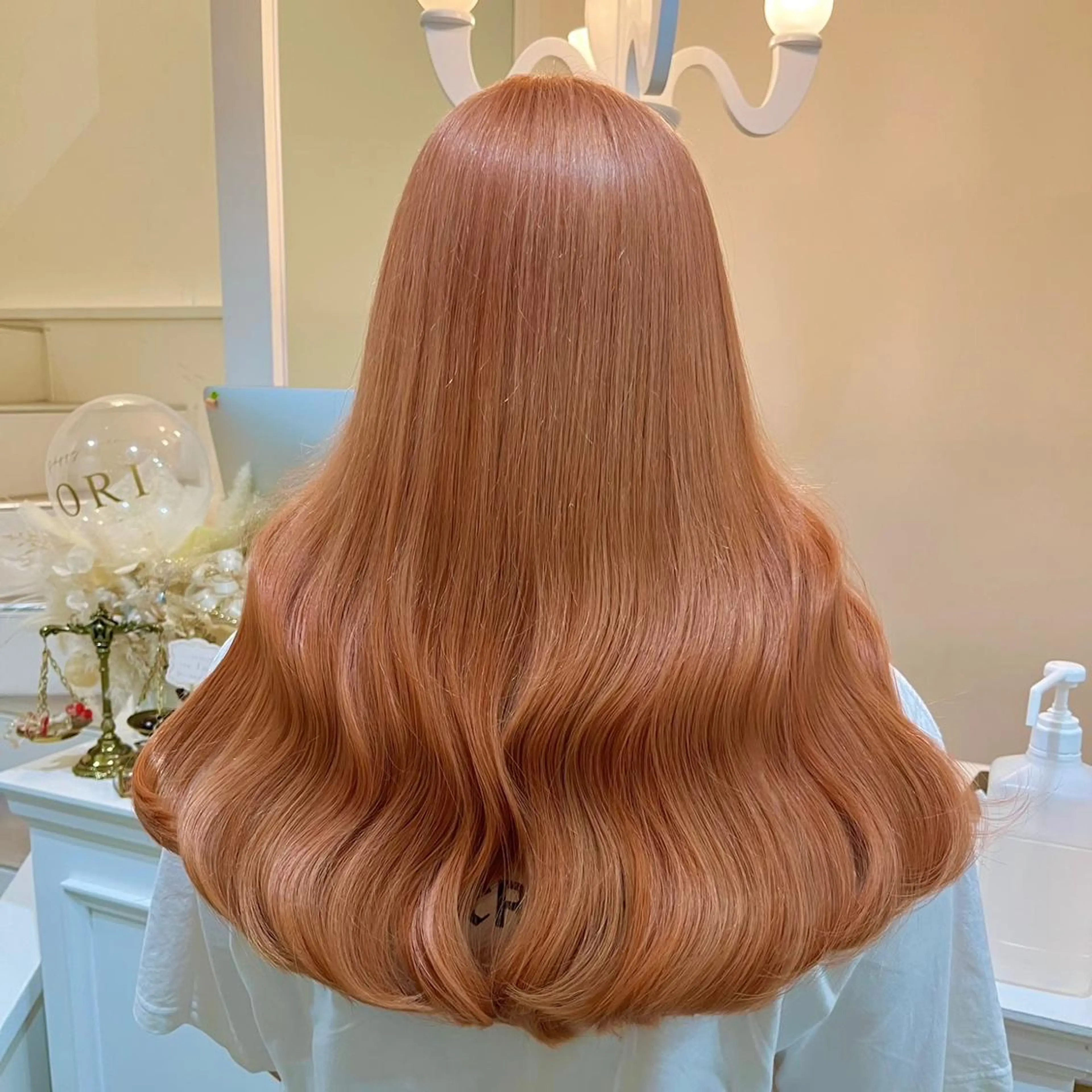 ロング カラー MOE🐈‍⬛🎀 エクステ/ワンホンのヘアスタイル