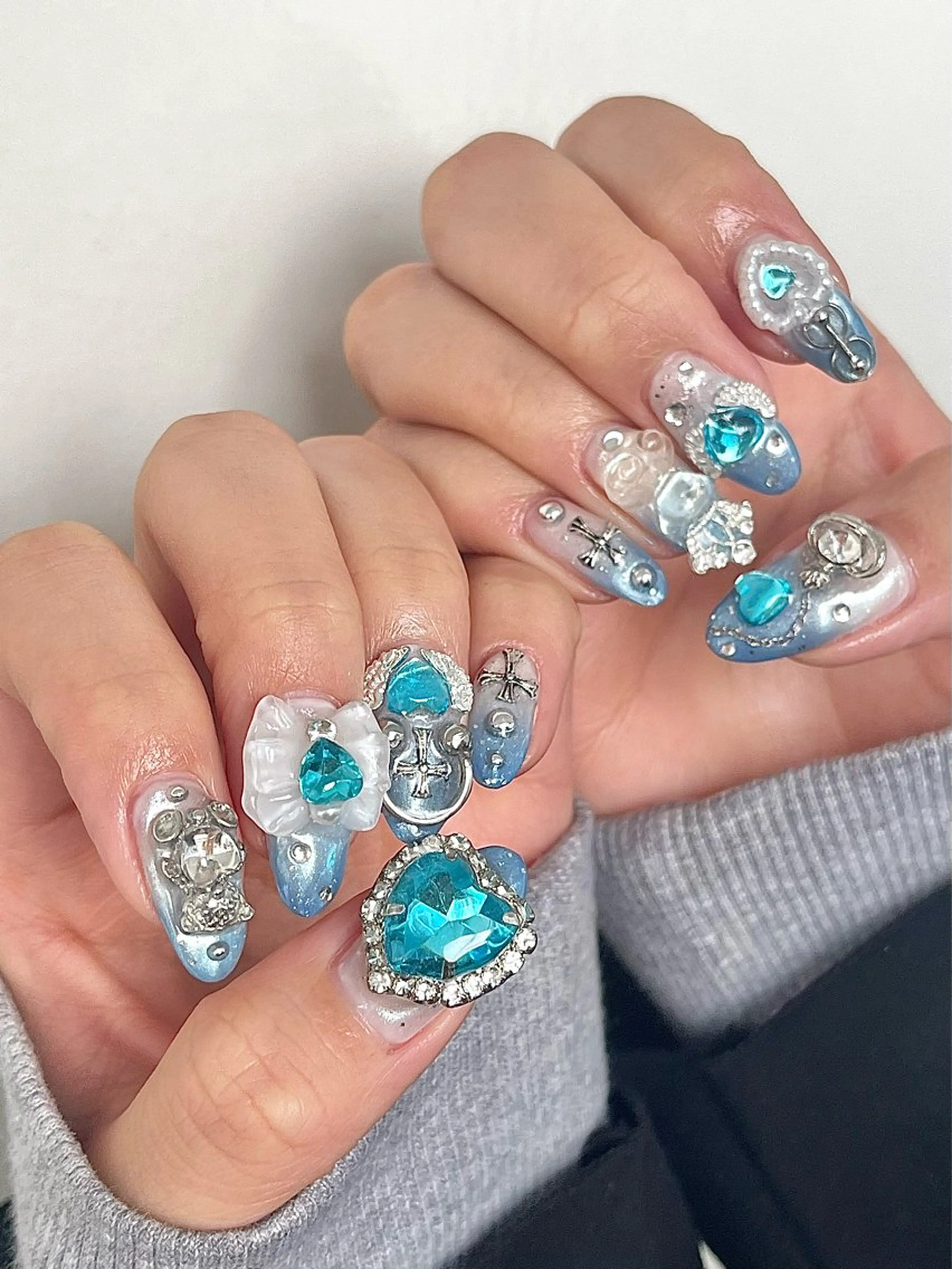 ネイル Nailsalon Fave/Rinaのネイルデザイン