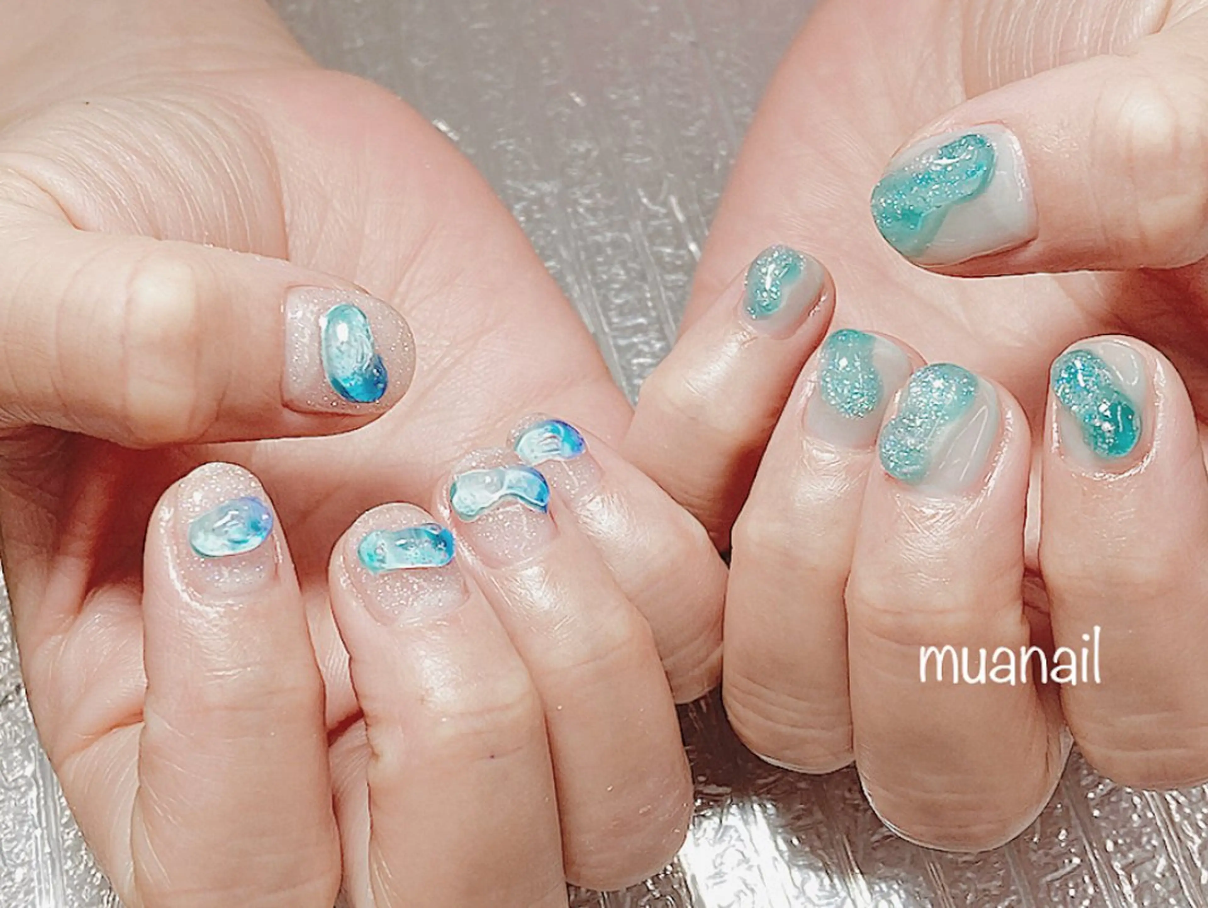 ネイル ブルー ぷっくりネイル 夏ネイル ハンドネイル mua nail mikiのネイルデザイン