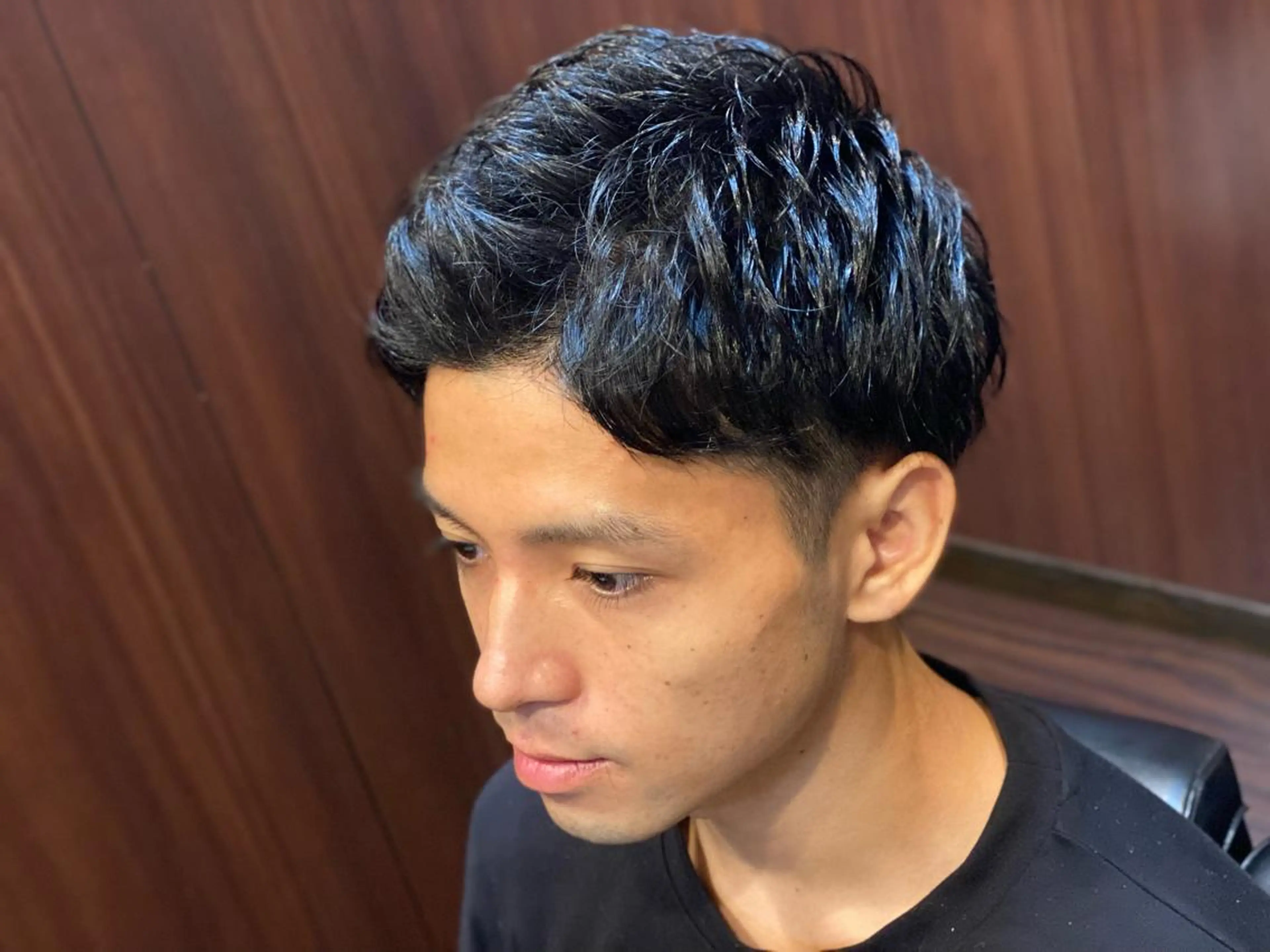 ショート パーマ メンズ 浅見 天翔のヘアスタイル