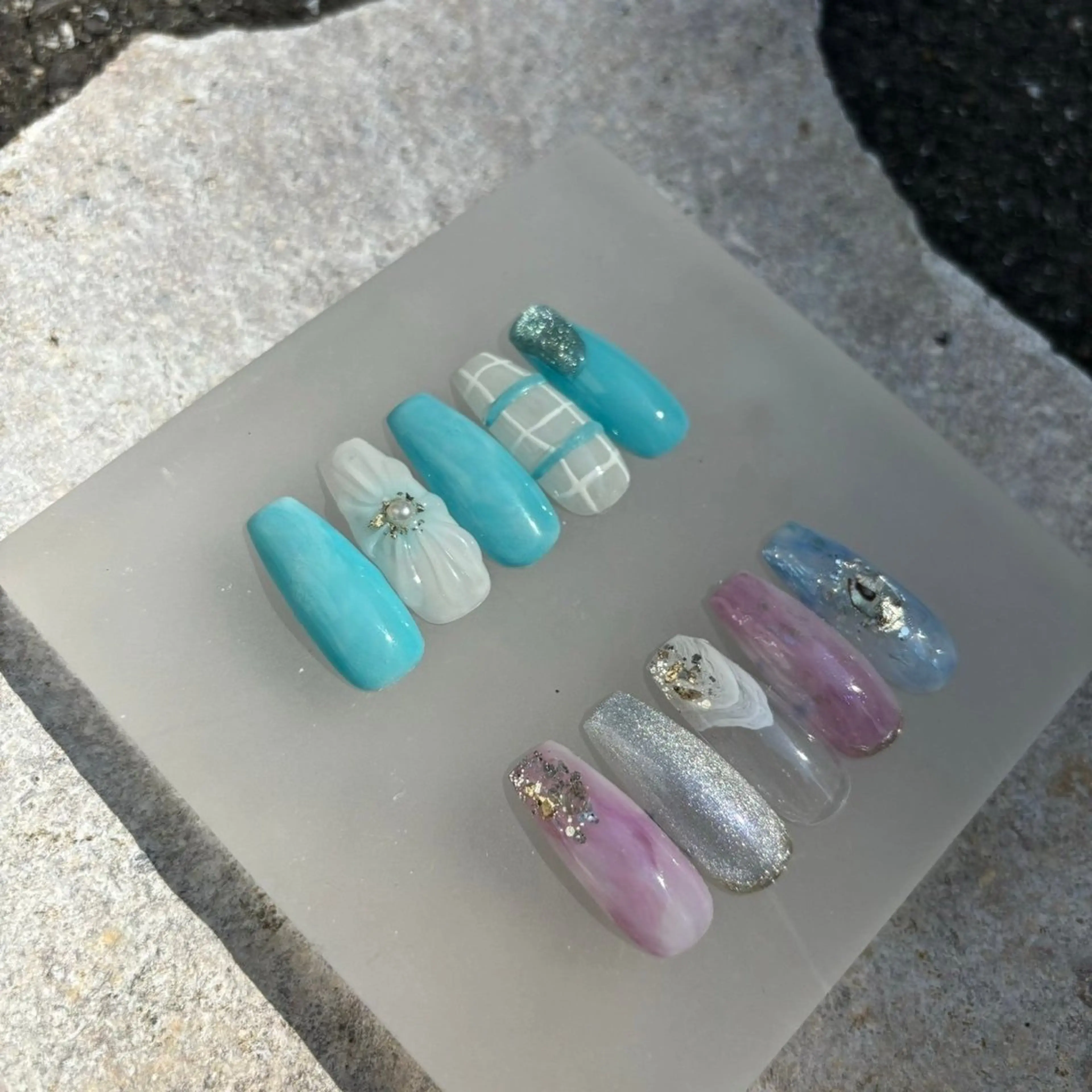 ネイル ハンドネイル REINA W【今福鶴見店】のネイルデザイン