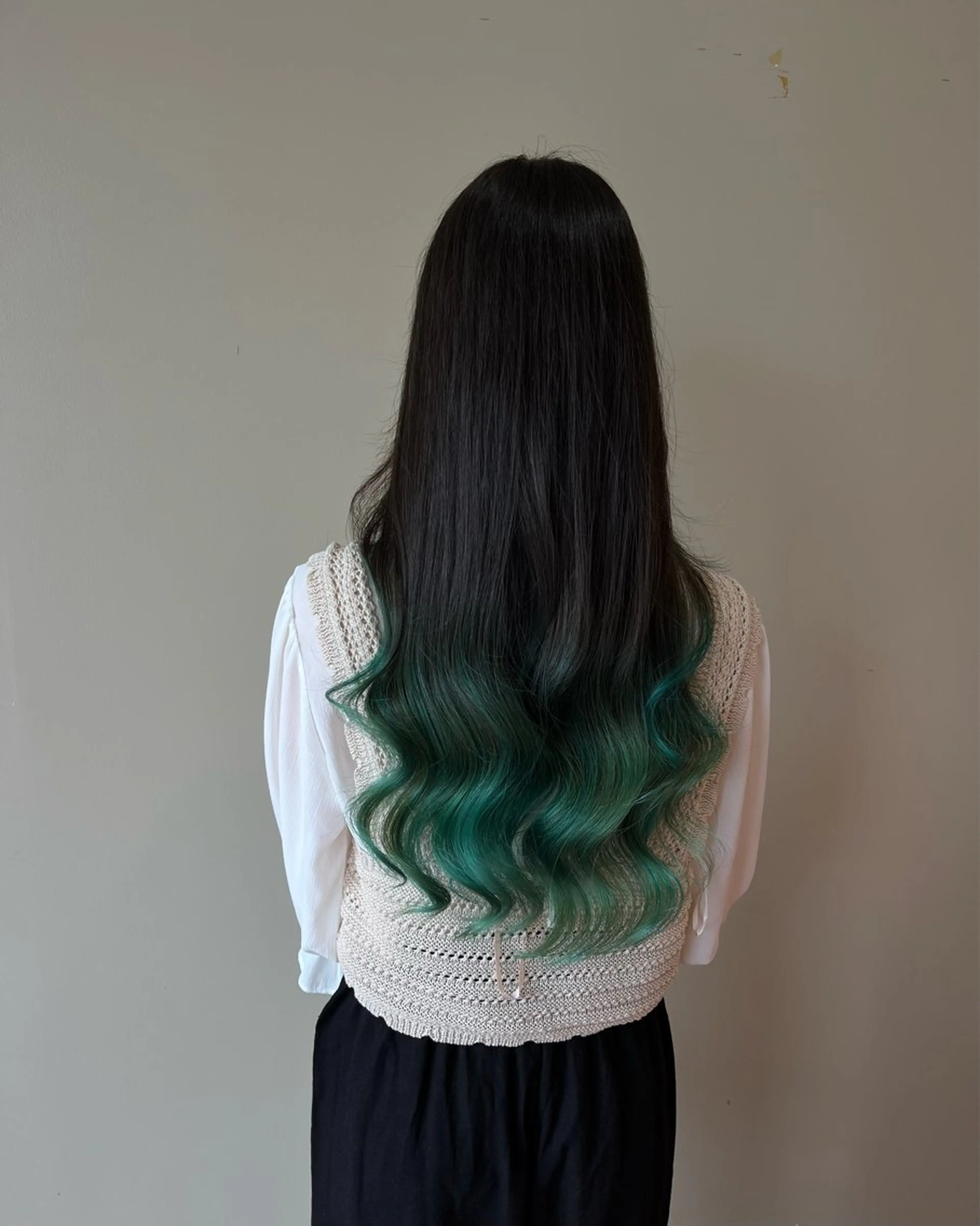 ロング カラー OJIMA YUKAのヘアスタイル