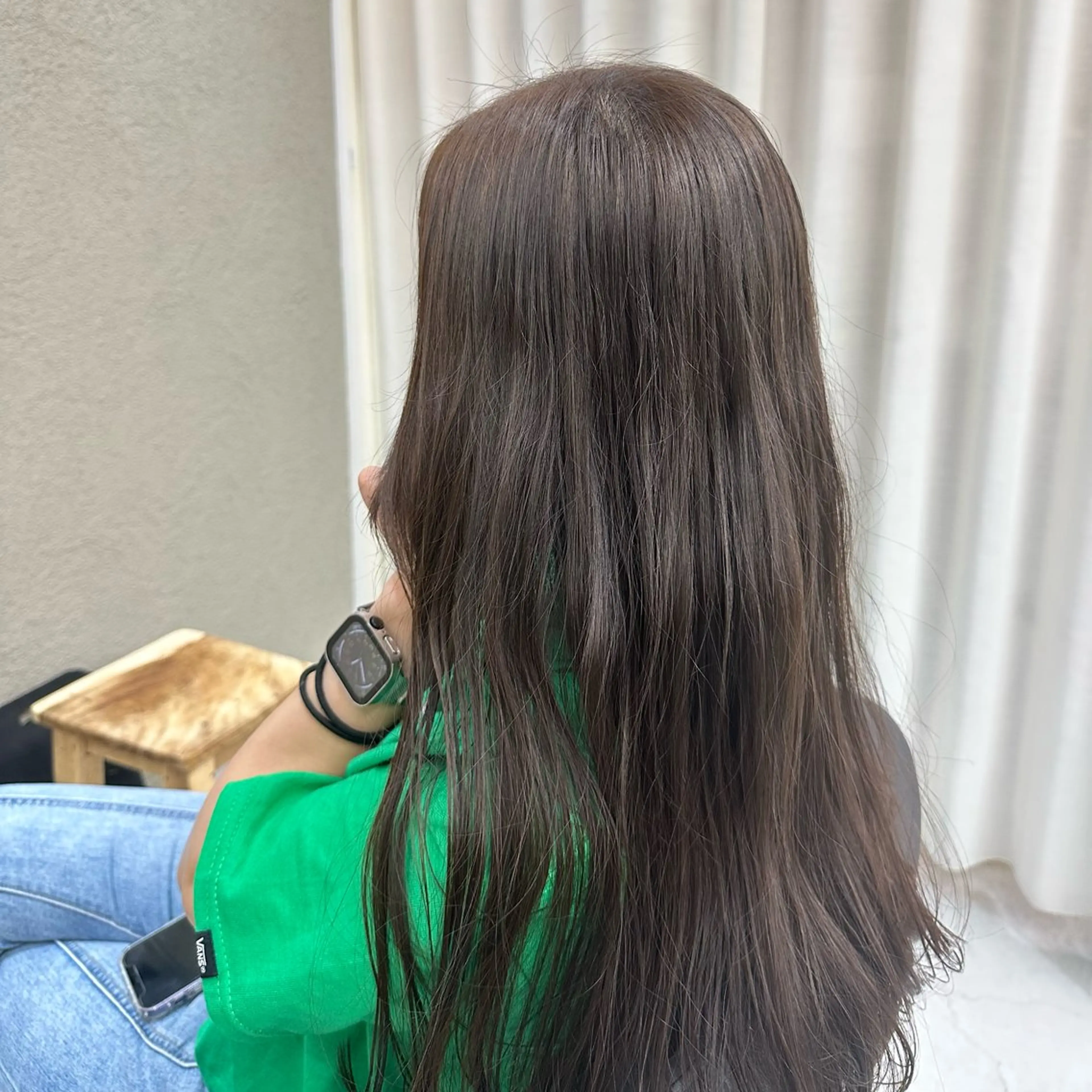 ロング カラー Shiro RENのヘアスタイル