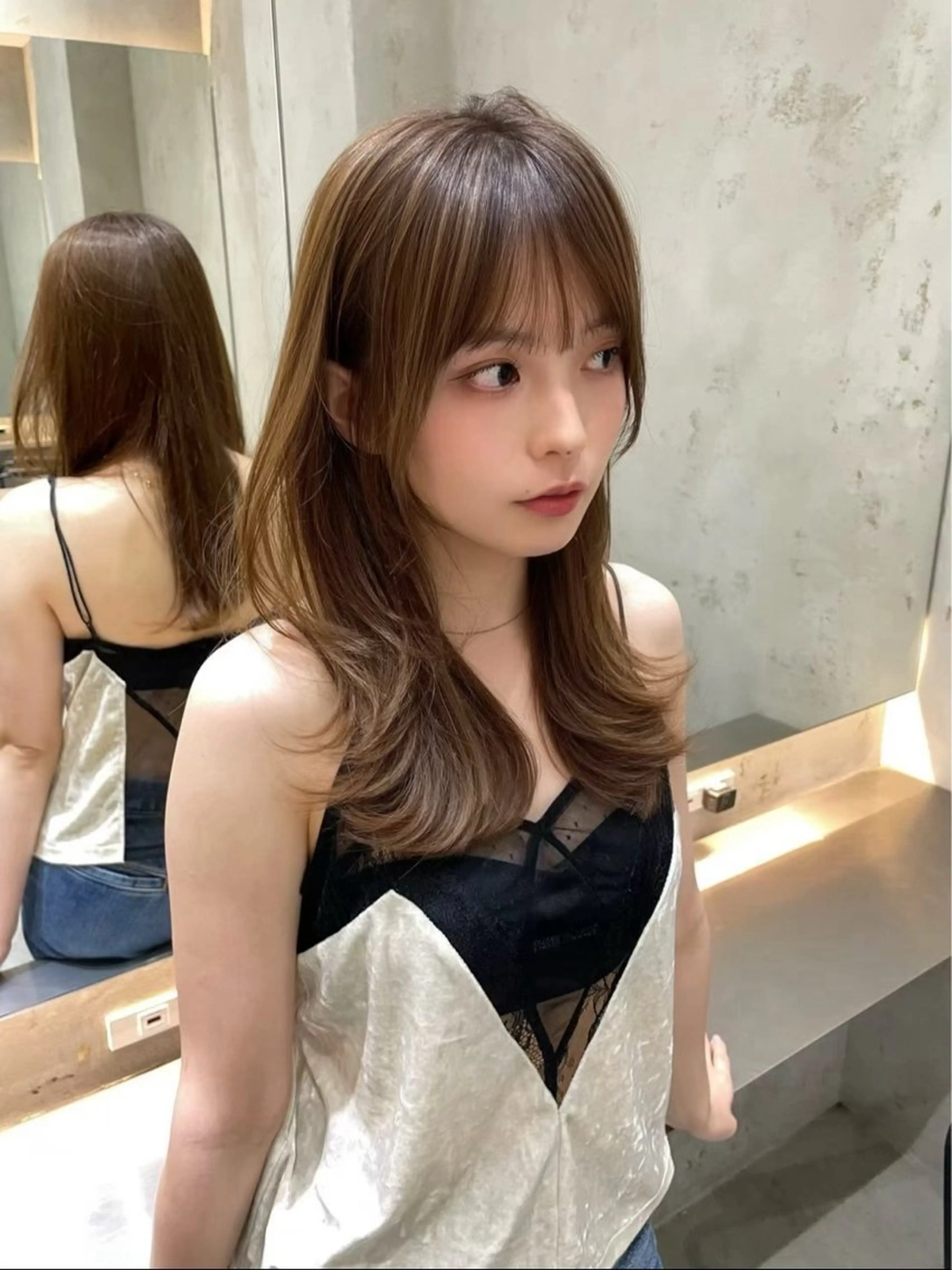 セミロング カラー 透明感カラー 髪質改善 韓国風ヘア レイヤーカット トリートメント カット ヘアカラー トリートメント ✨レイヤー/韓国 /✨ヘア山下　遥のヘアスタイル