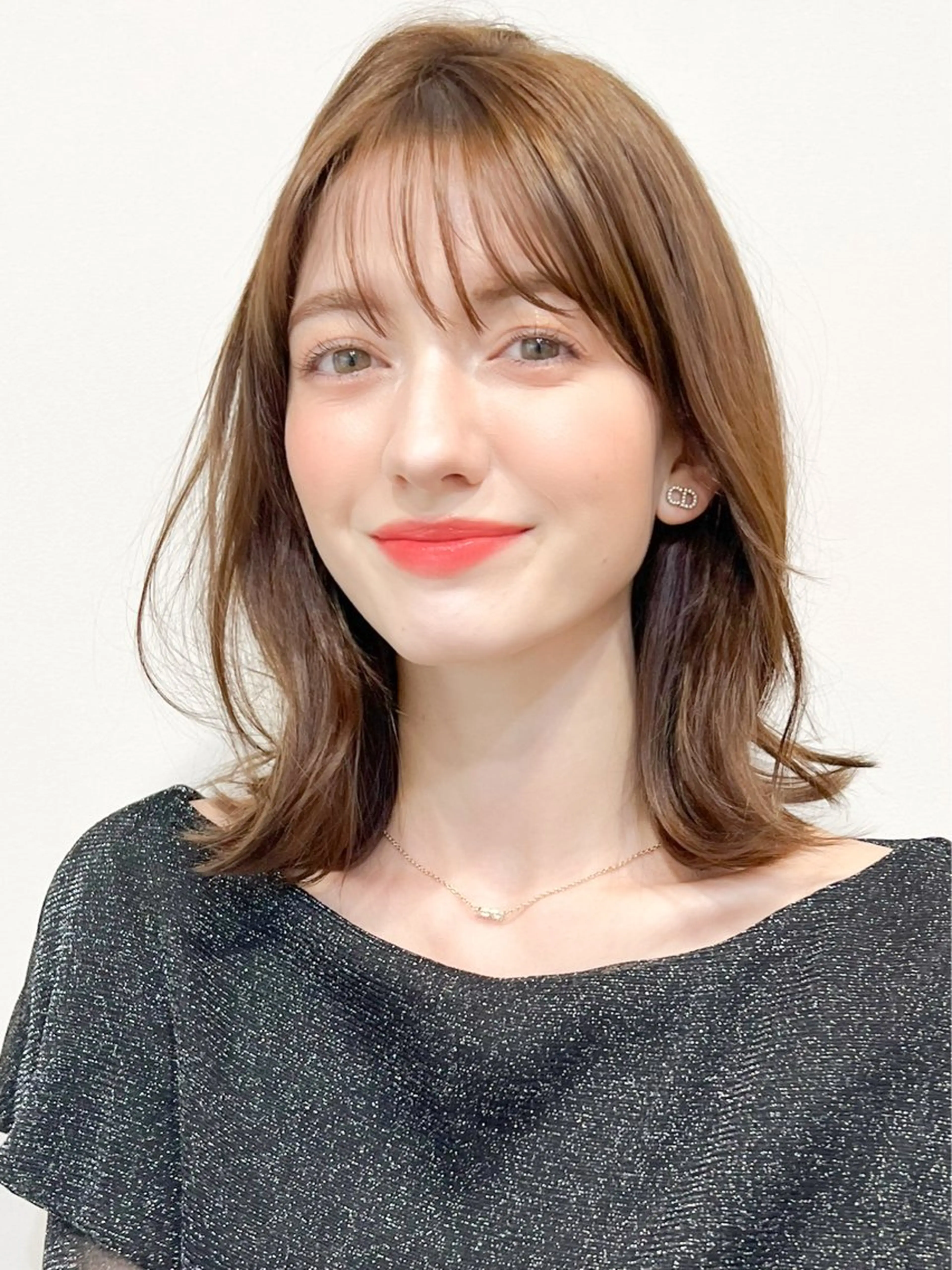 ミディアム miho 🫧sheerカラーのヘアスタイル