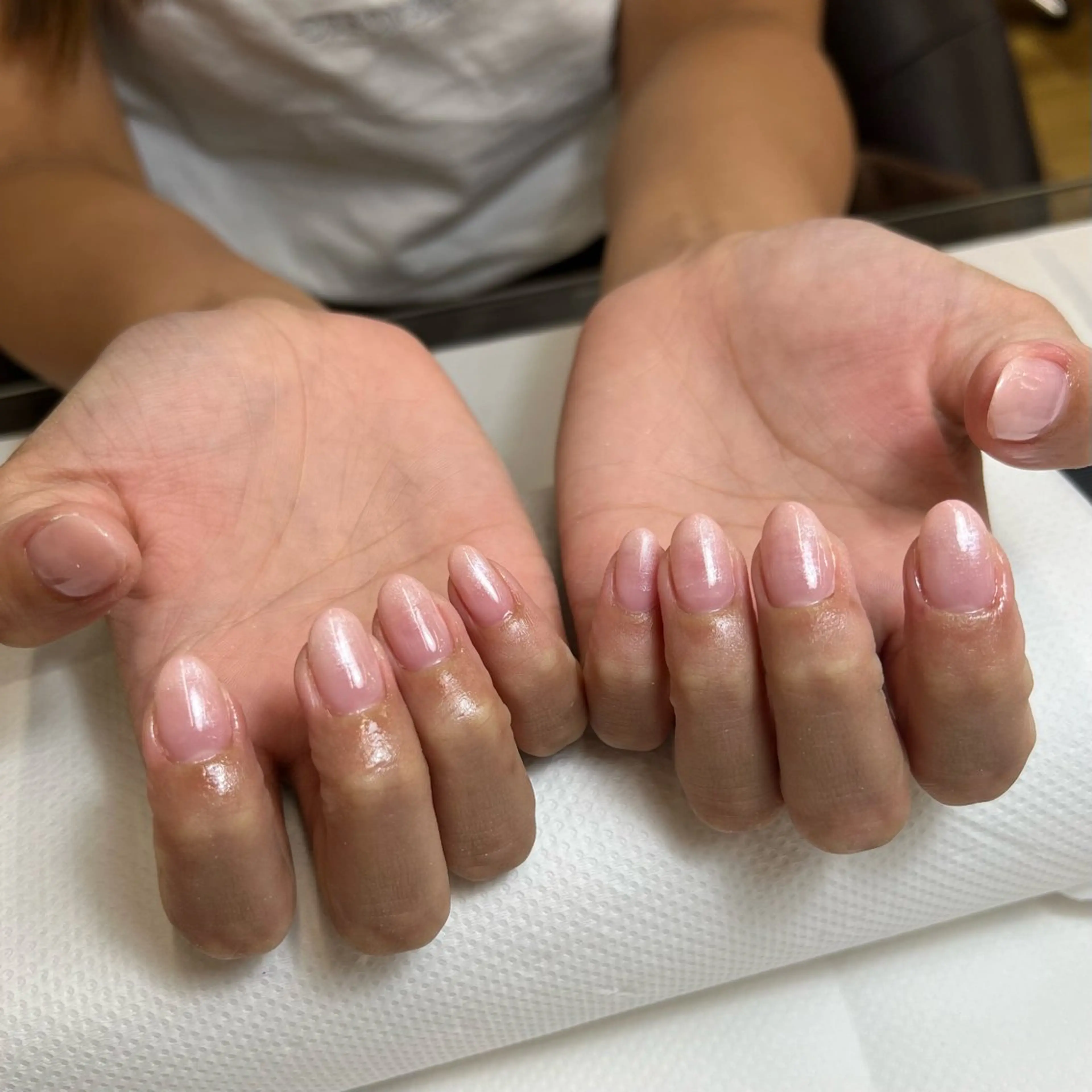 ネイル グラデーション ピンク ハンドネイル Nishimura Amiのネイルデザイン