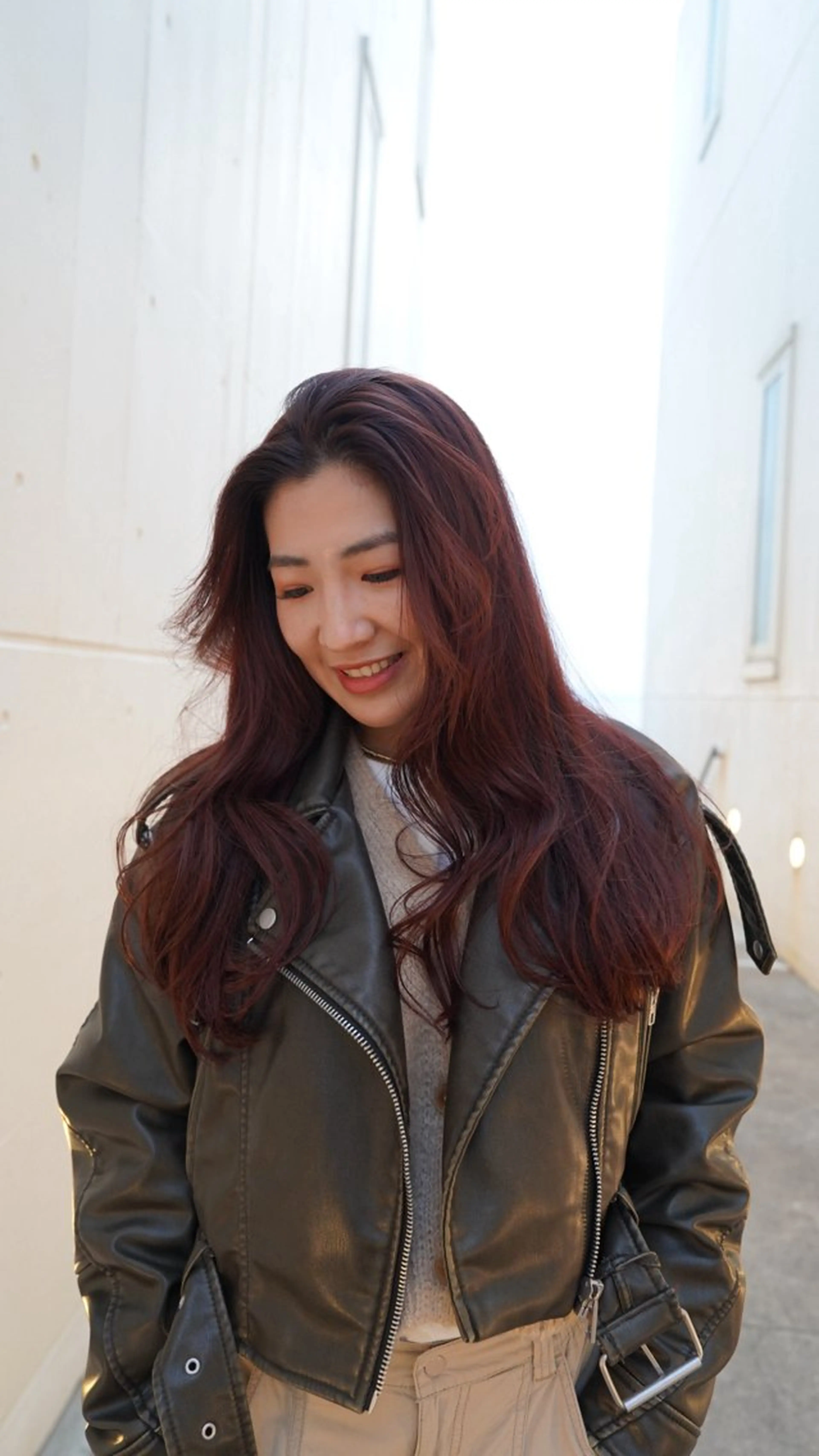 カラー 柿坂 華のヘアスタイル