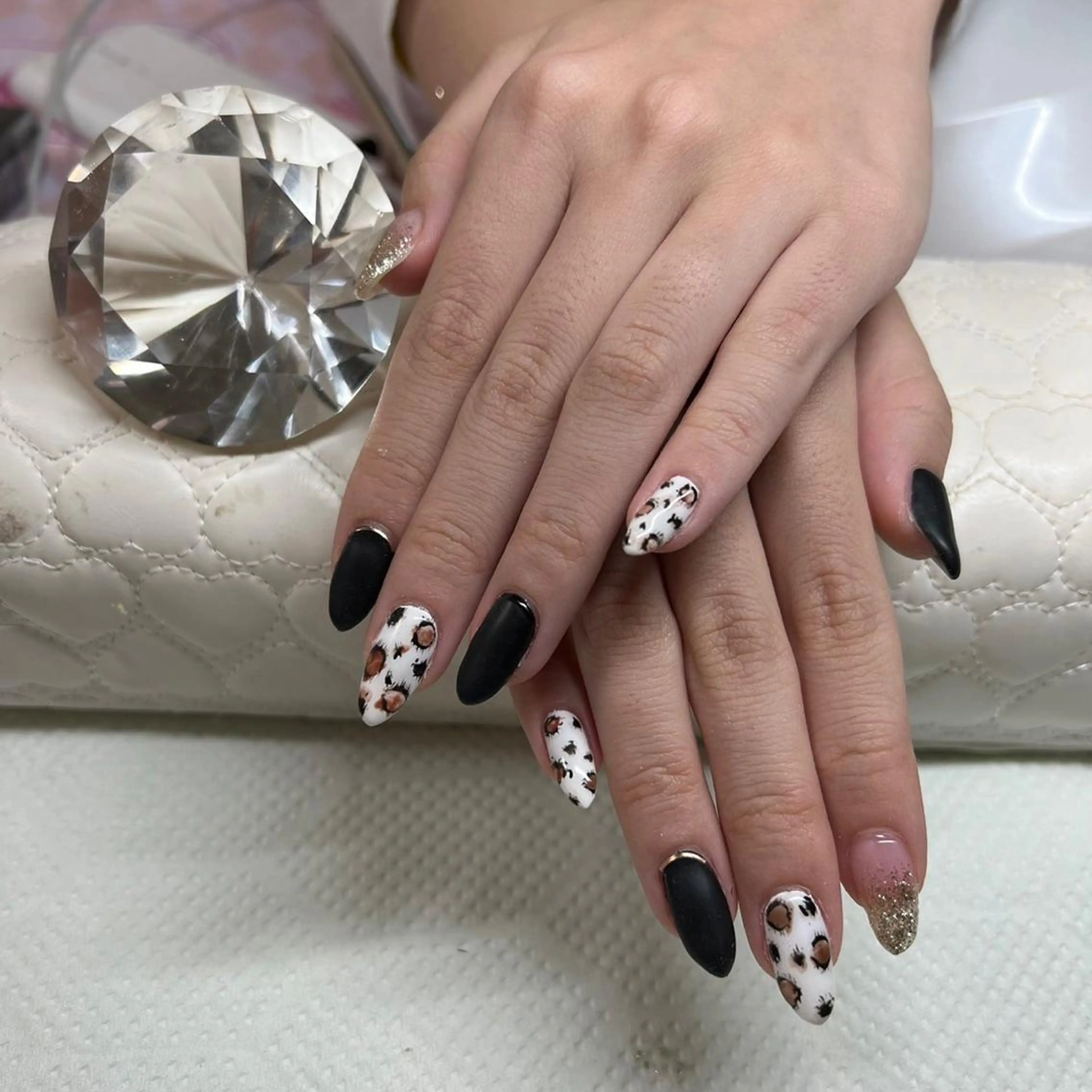 ネイル ハンドネイル 長谷川 奈緒美のネイルデザイン