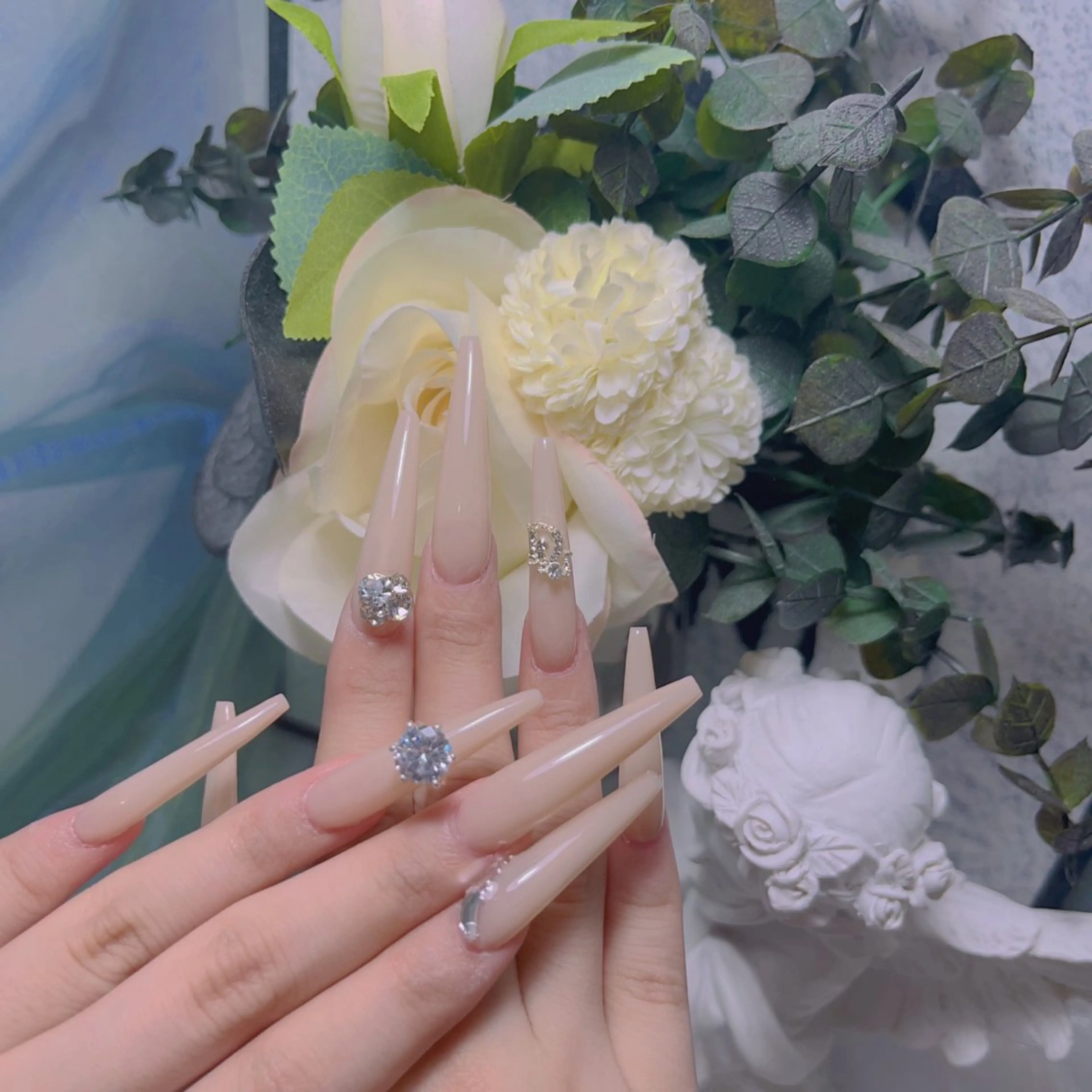 ネイル ハンドネイル ハンドケア BuBu Nail渋谷道玄坂のネイルデザイン