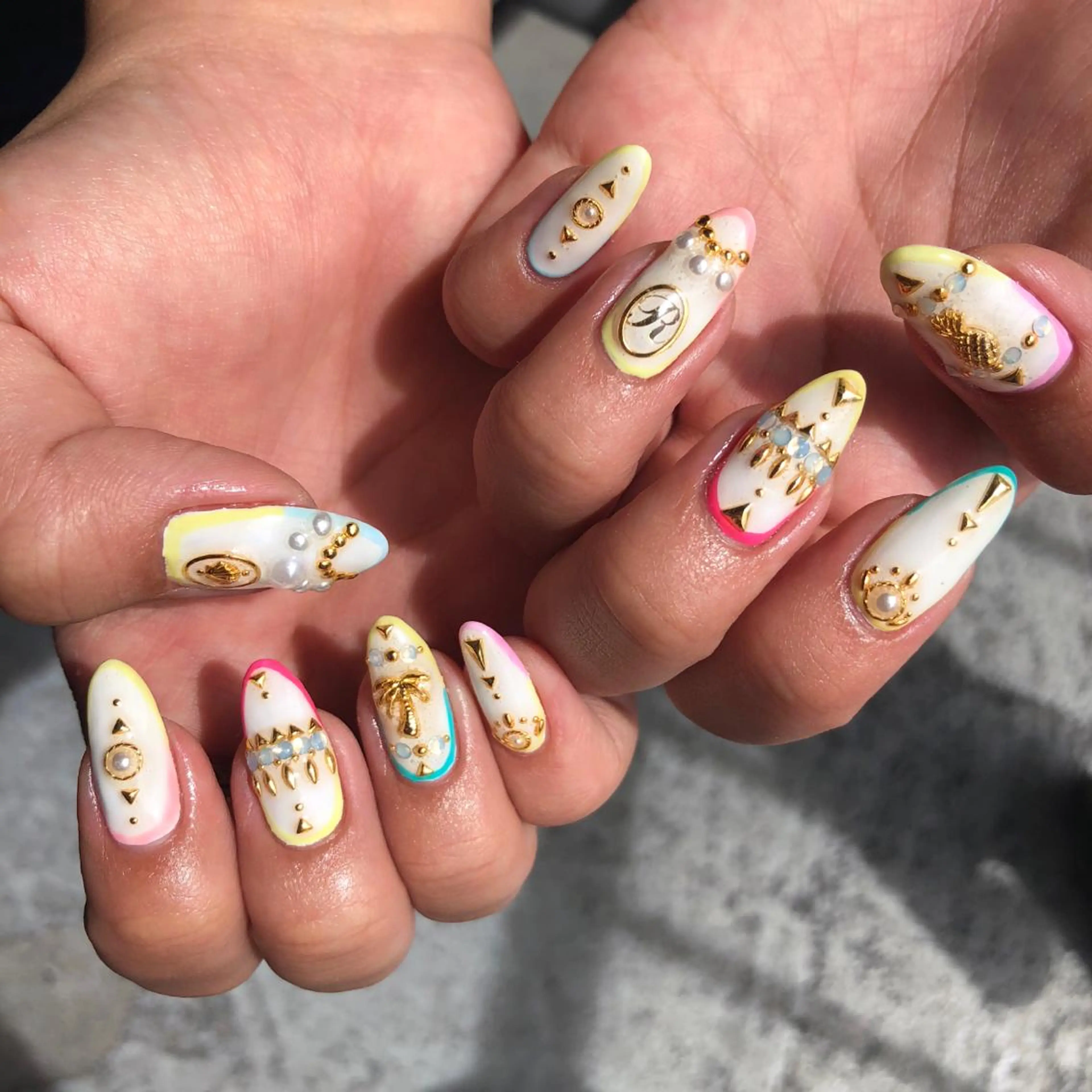 ネイル ハンドネイル 小林 束紗のネイルデザイン