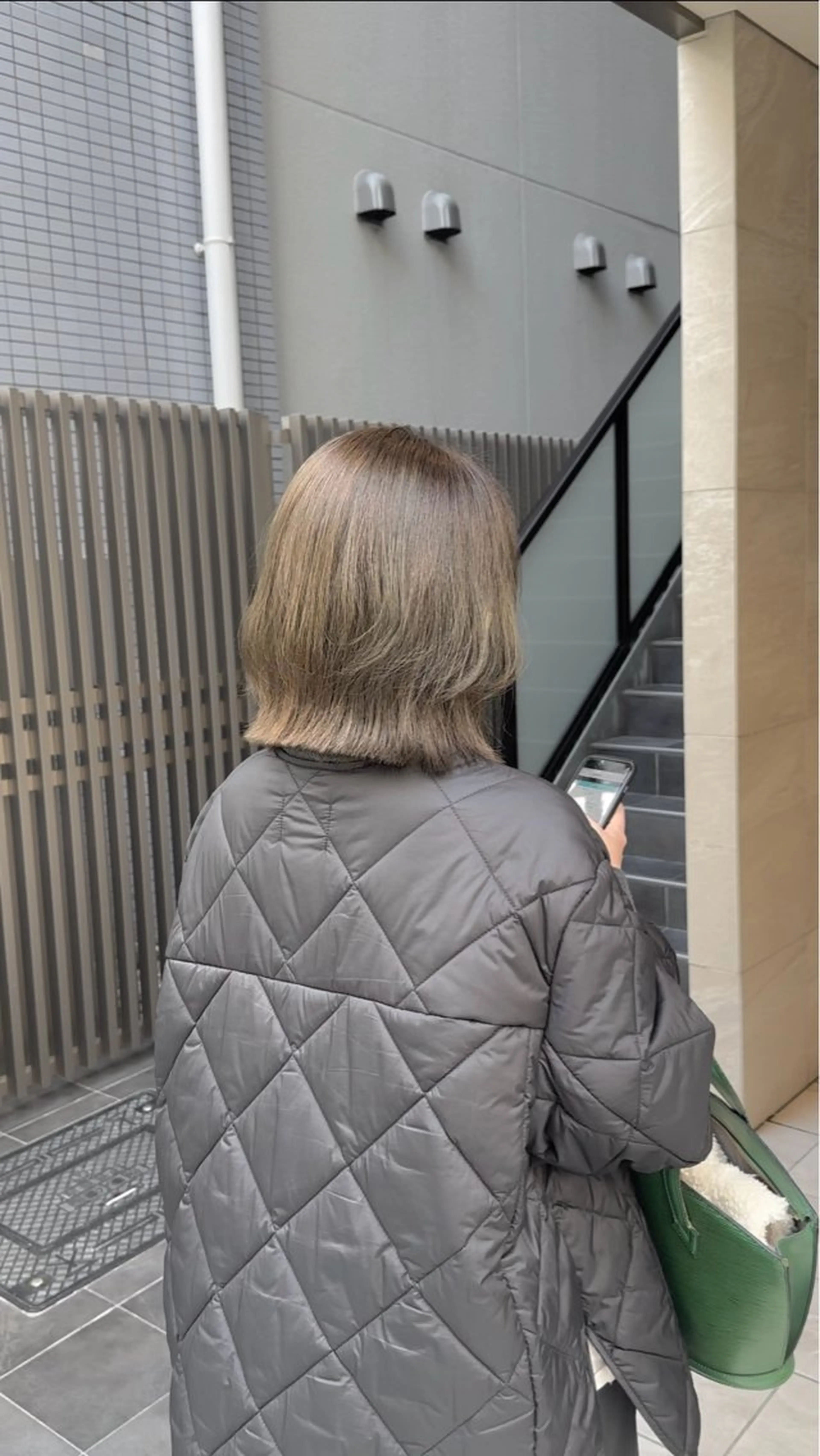 ミディアム ヘアカラー 柔らかいハイトーン/ kizunaのヘアスタイル