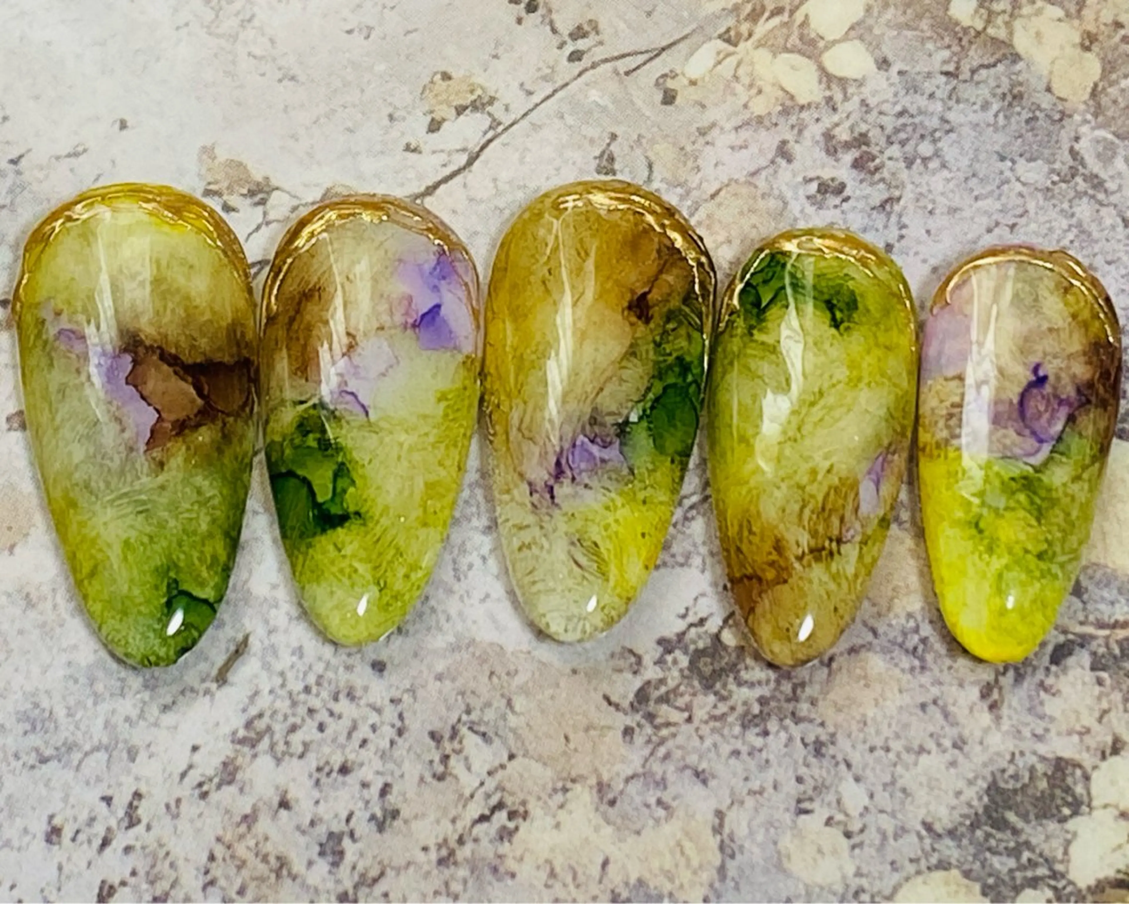 ネイル ハンドネイル 自宅ネイルサロン ♦️nuance♦️のネイルデザイン