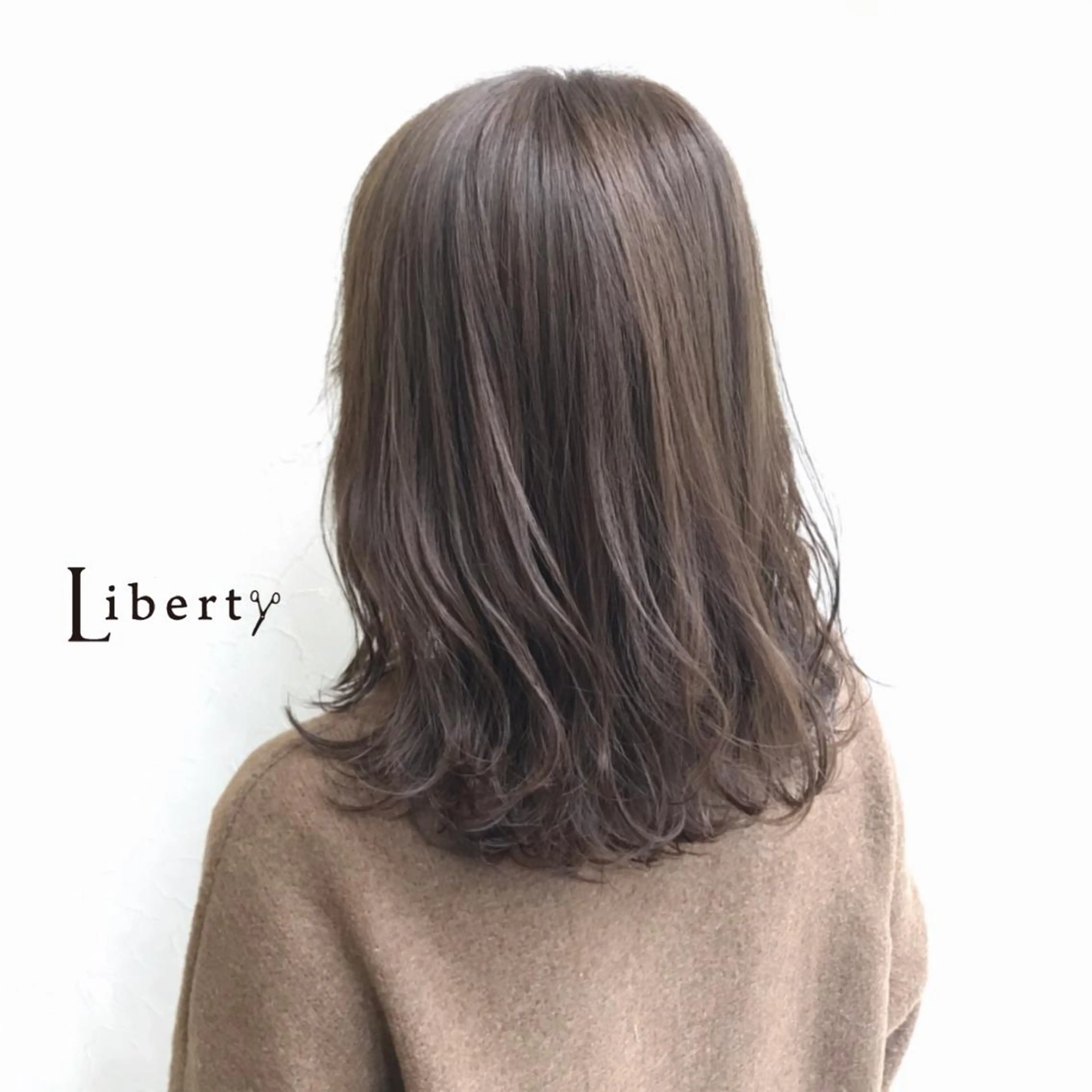 ミディアム カラー グレージュ メンズ指名多数!! SiLO 田島のヘアスタイル