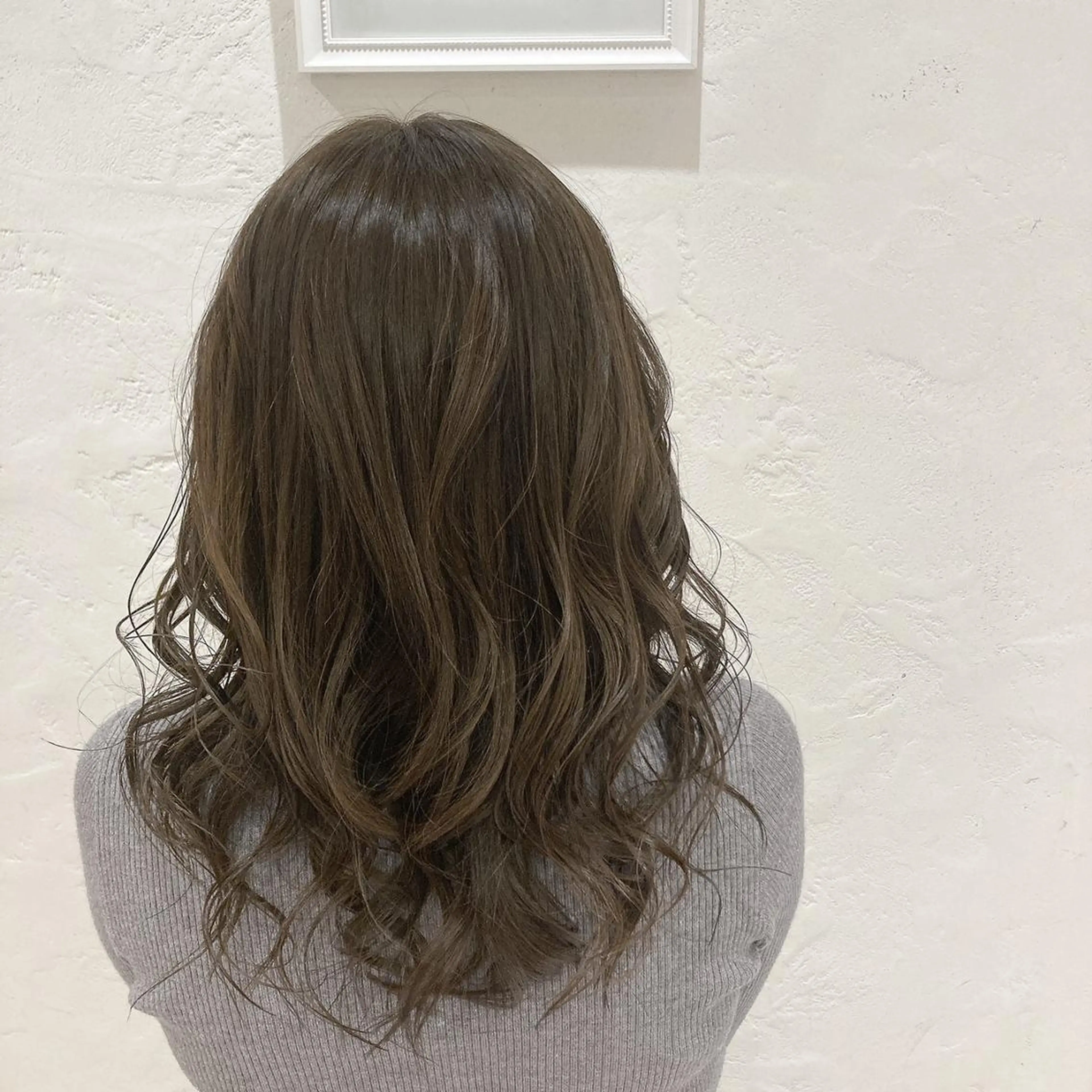 セミロング 🌿アロマヘアルーム 新宿店✂︎のヘアスタイル