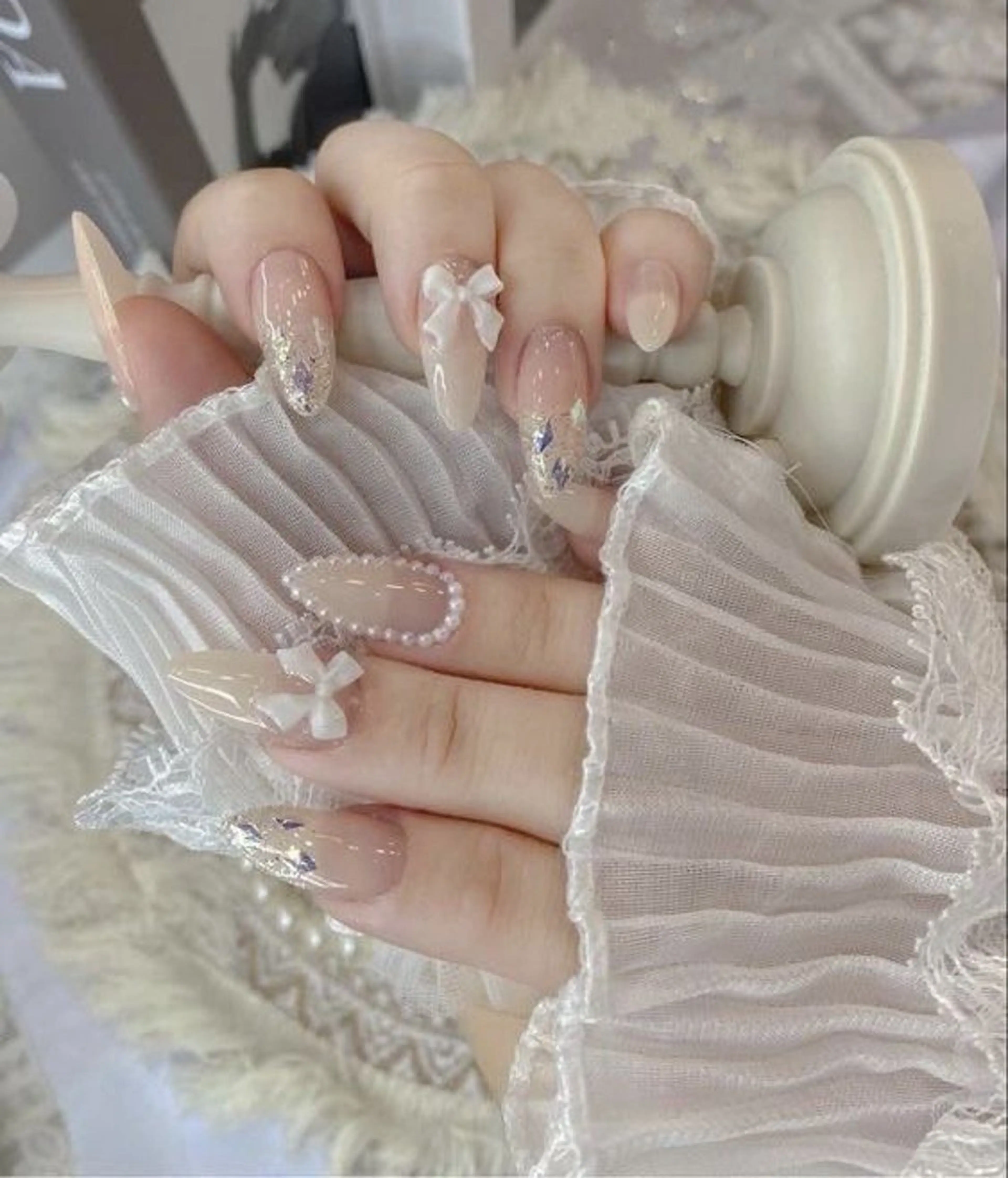 カラー グラデーションカラー ピンクカラー ハンドネイル AIN Nailのネイルデザイン