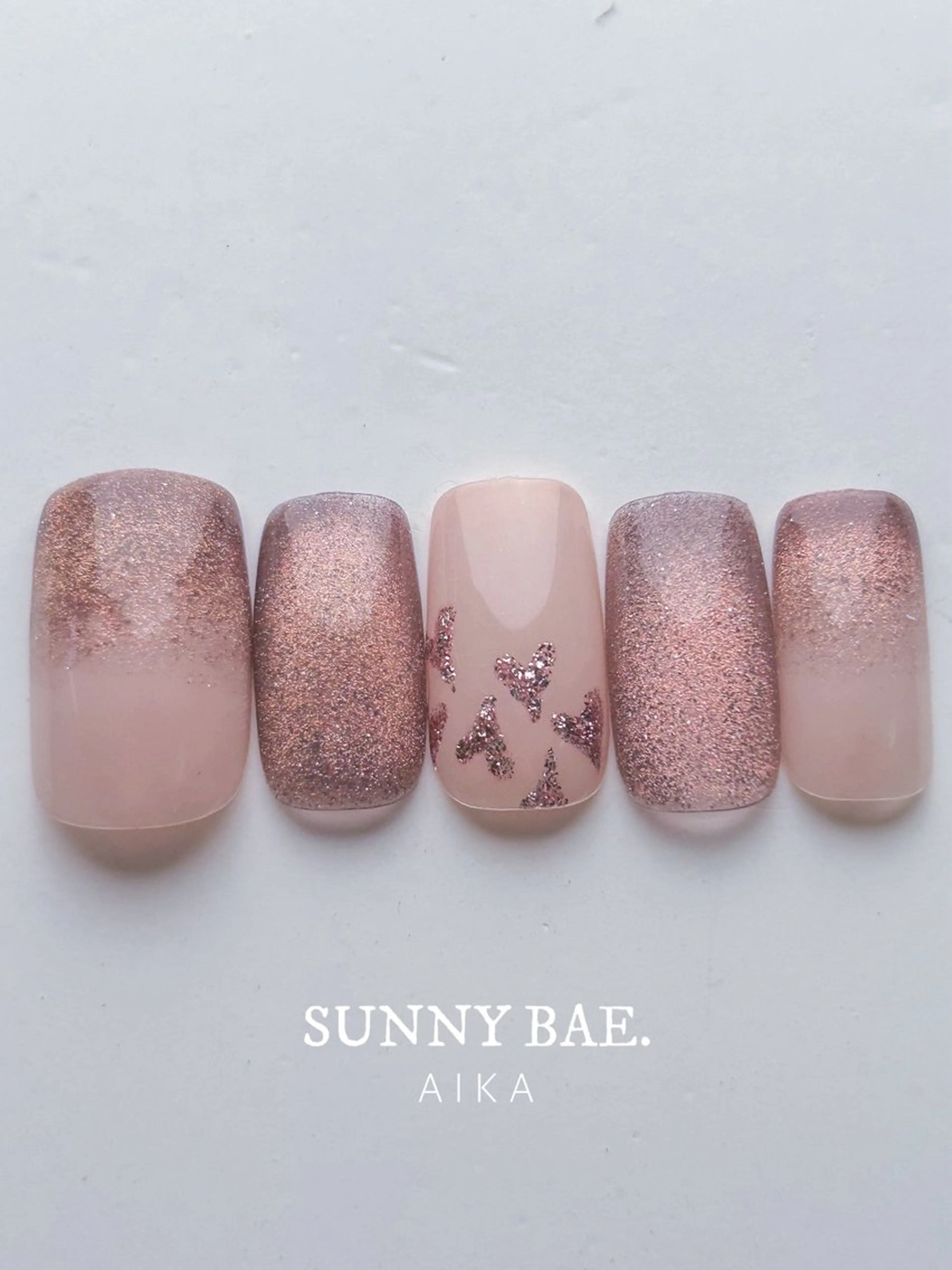 ネイル アートネイル フラッシュネイル ハート キラキラネイル ロングネイル Made By AIKAのネイルデザイン