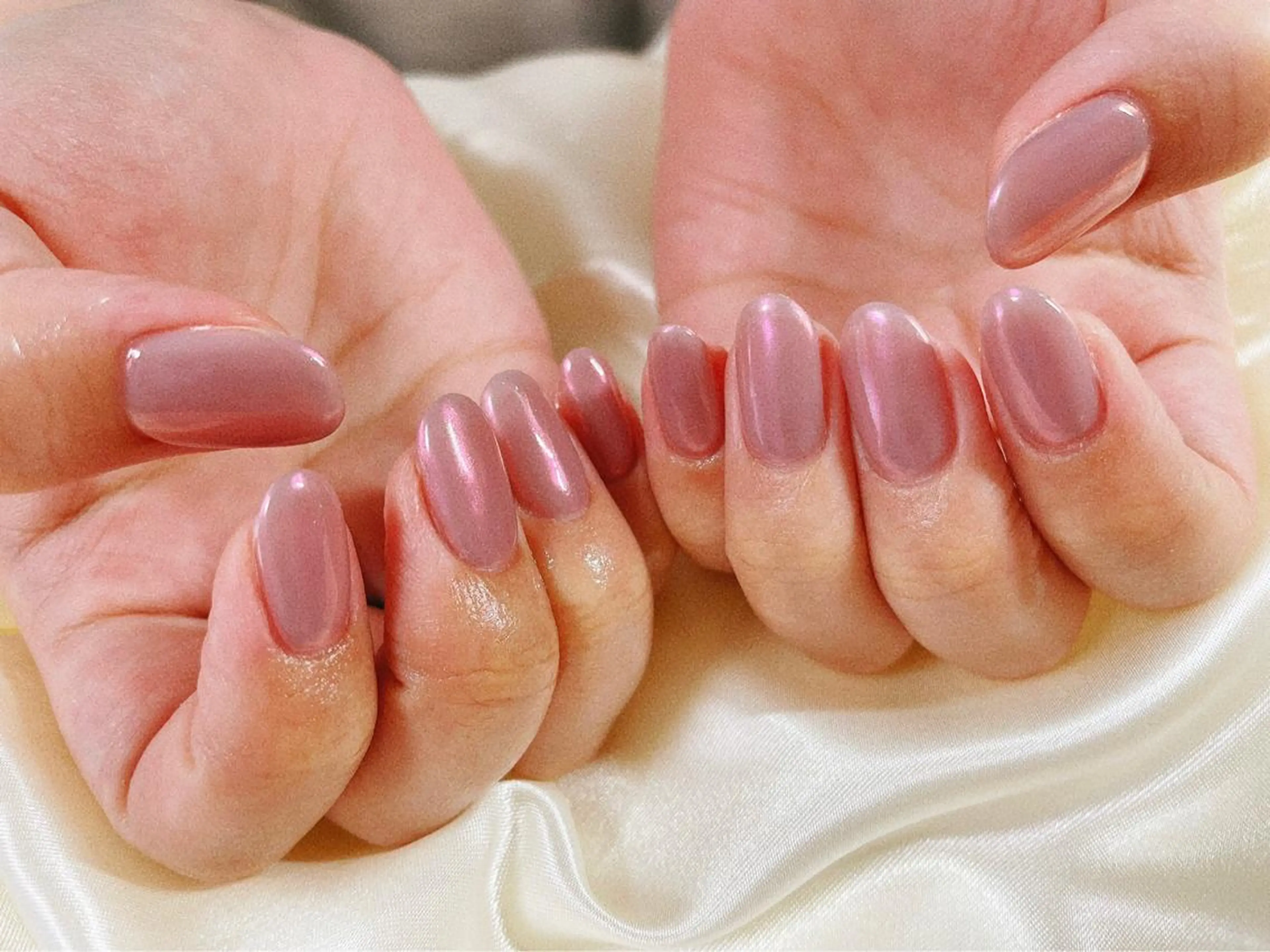 ネイル ワンカラーネイル ハンドネイル mogunail &blowのネイルデザイン