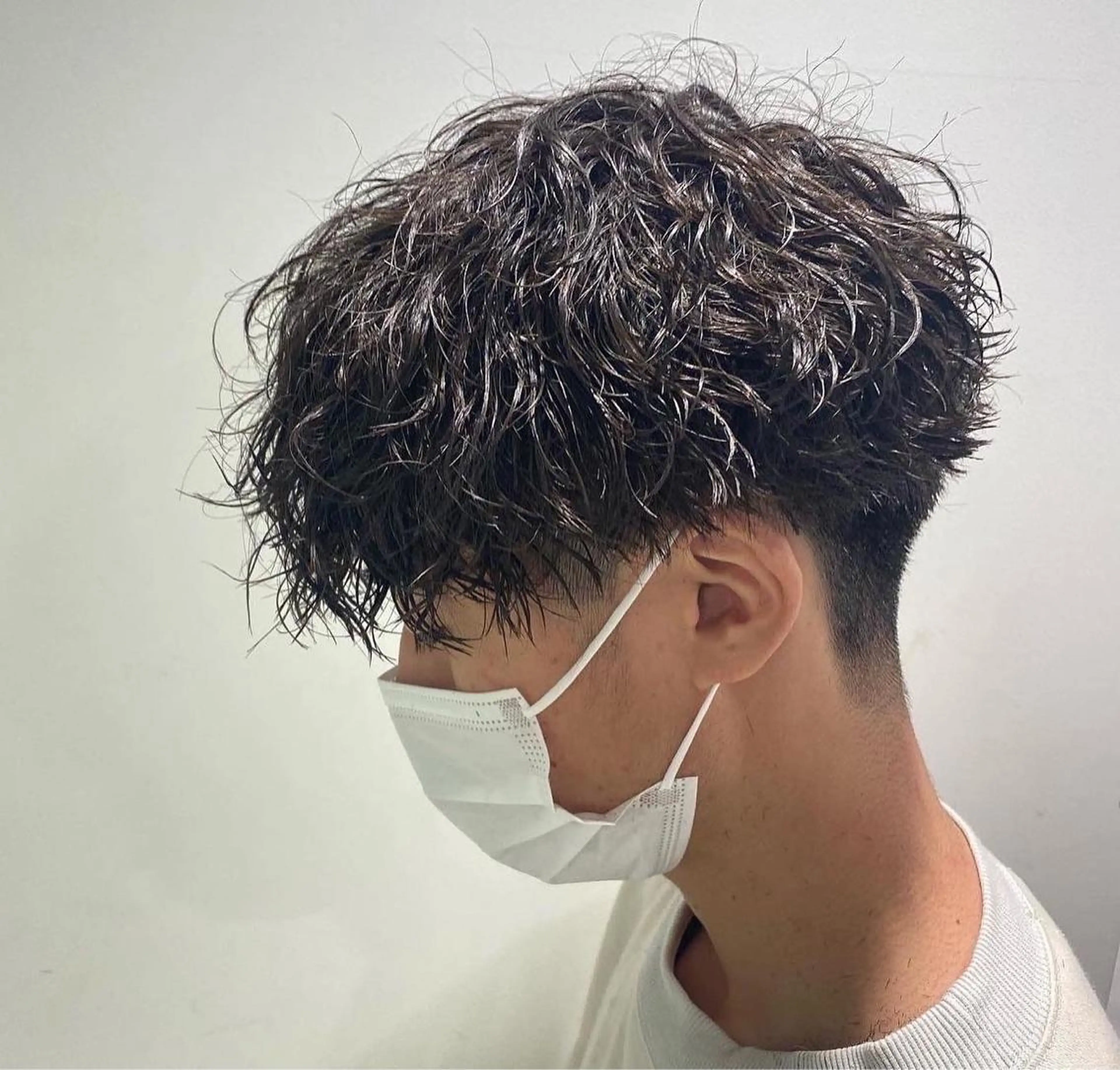 ミディアム パーマ メンズ 横浜駅メンズパーマ師 🌀岩﨑弘成🌀のヘアスタイル