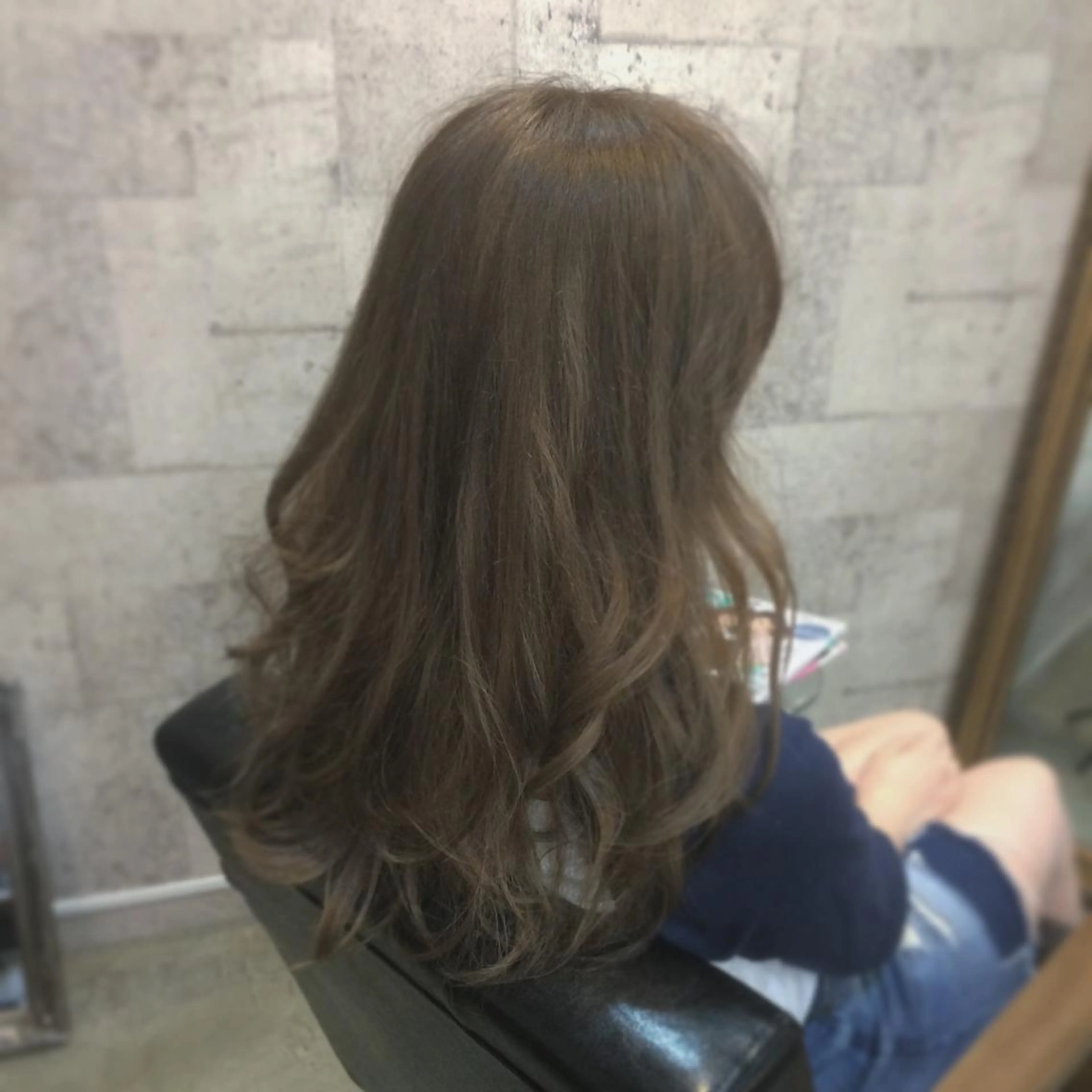 セミロング カラー インナーカラー/天神 ブリーチ/吉田のヘアスタイル