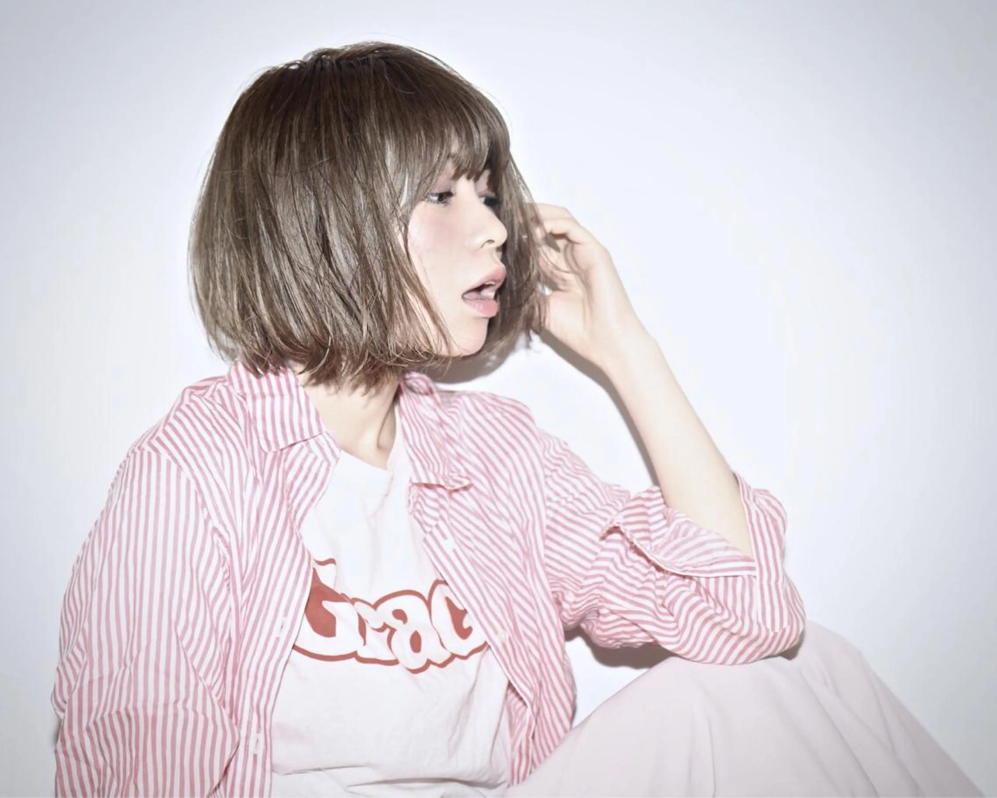 ショート 外国人風カラー ハイライト カット パーマ トリートメント linda by neoliveのヘアスタイル