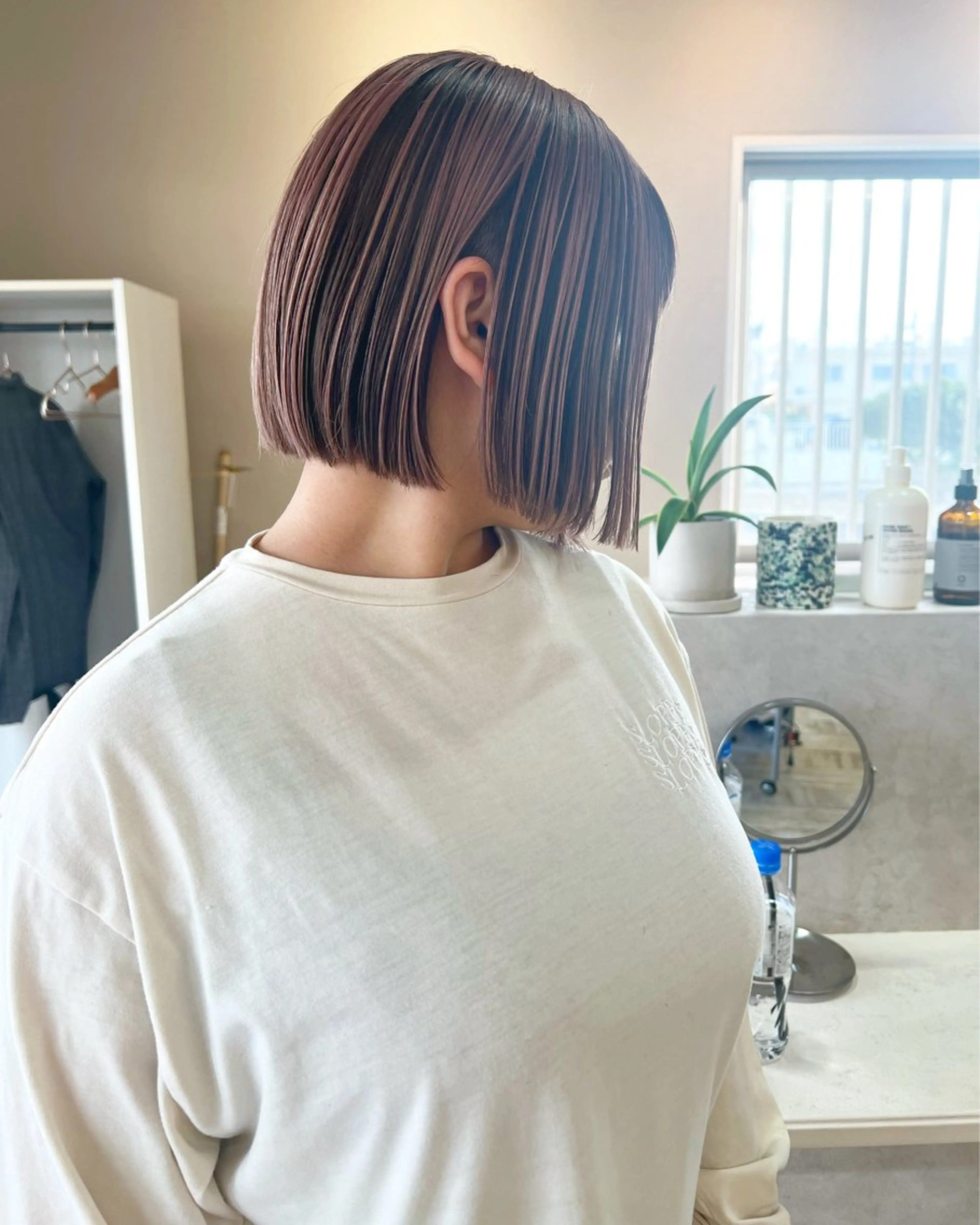 ショート カラー ボブ テトネ タカシのヘアスタイル