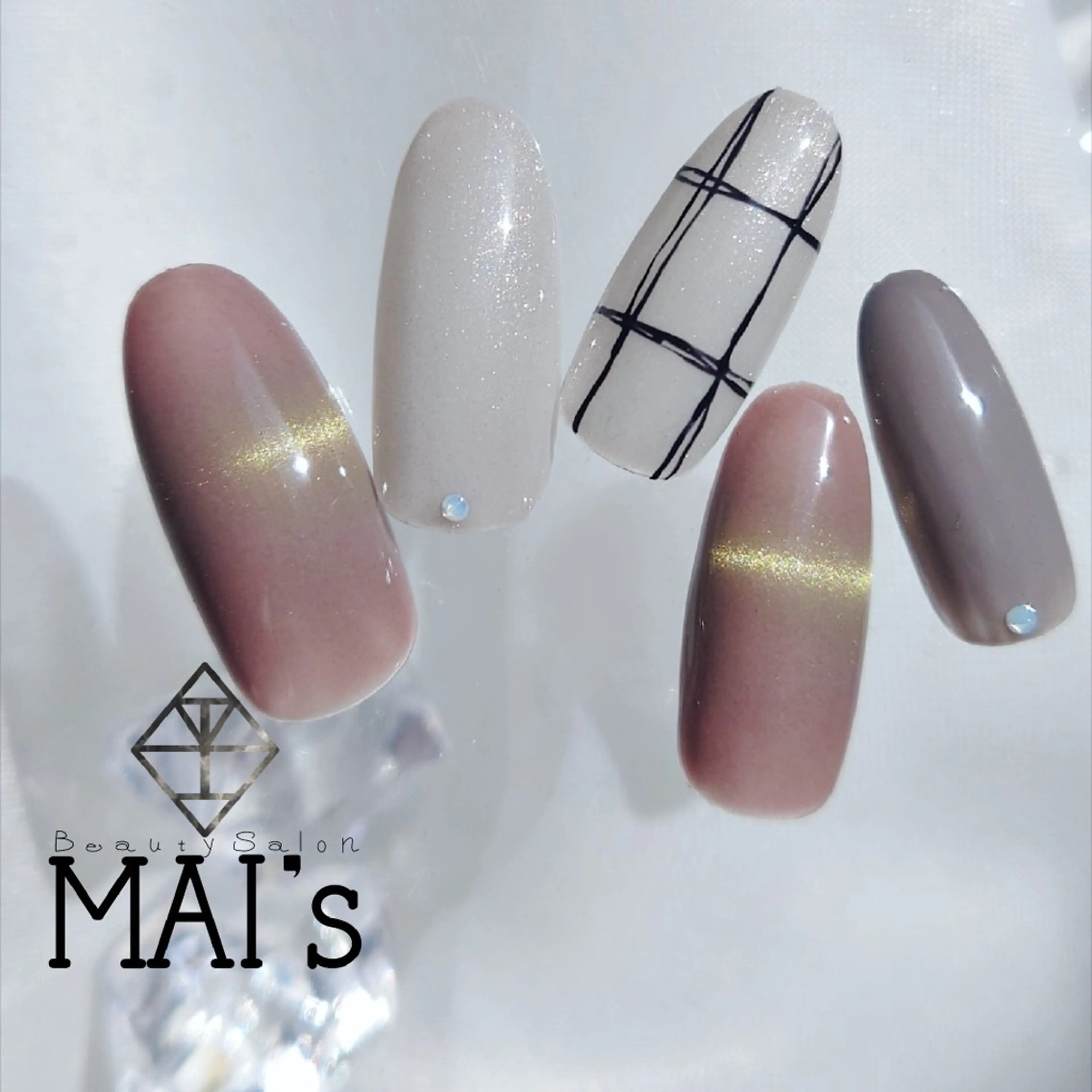 ネイル ハンドネイル ネイリスト Erinaのネイルデザイン