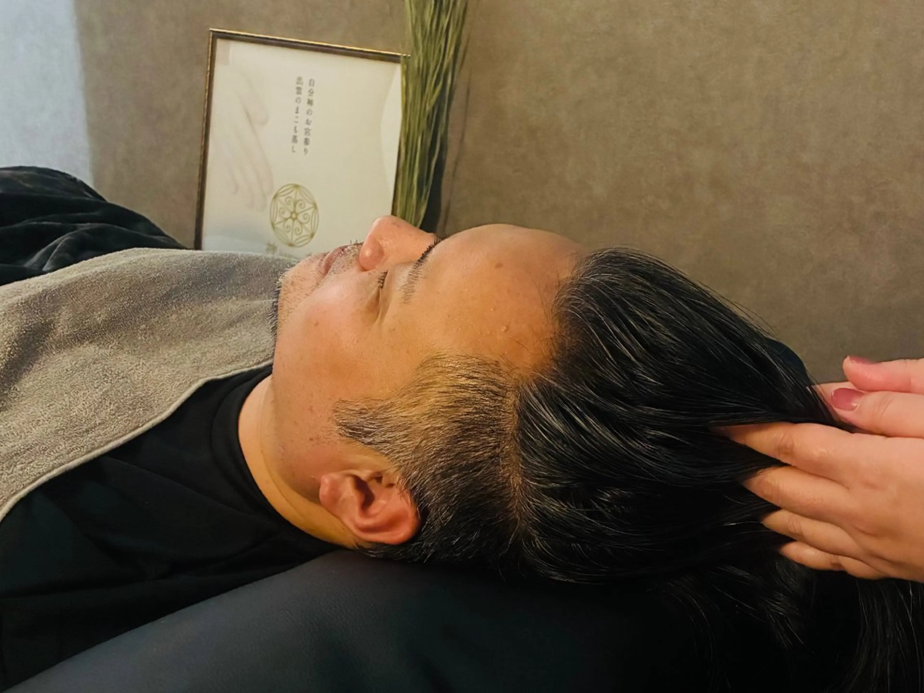 【頭痛・首肩コリがつらい方】ドライヘッドスパ60分（所要105分）の写真