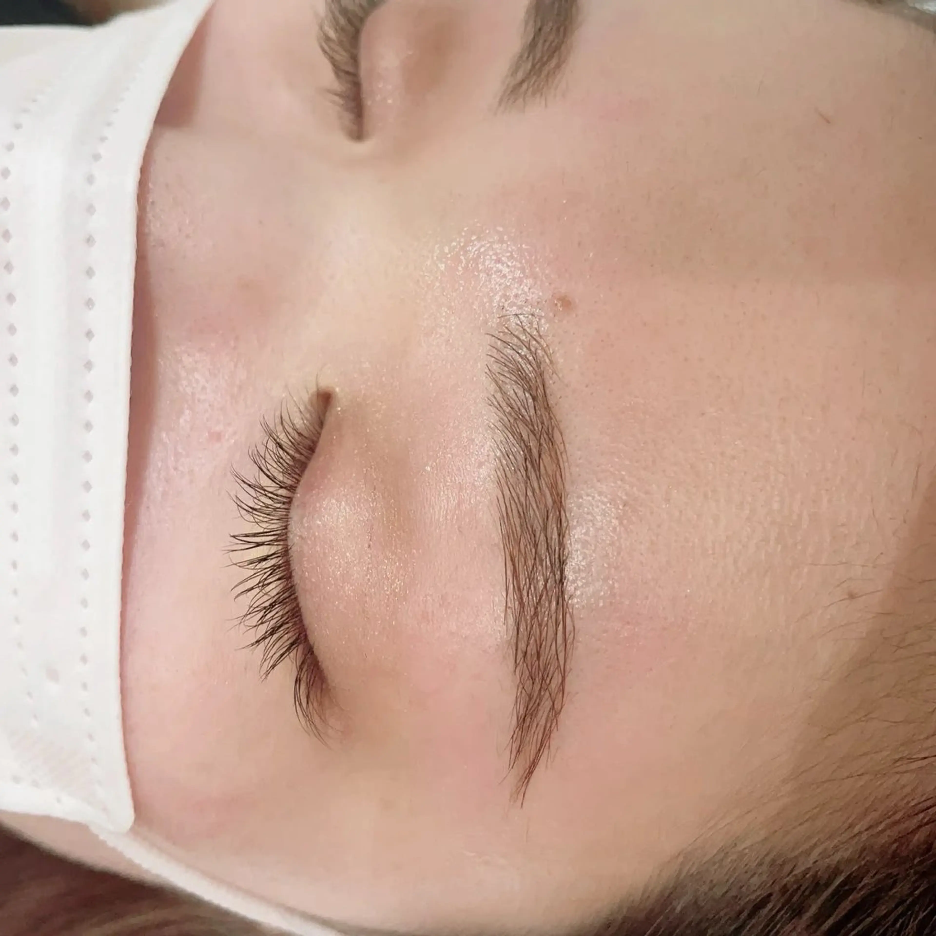 アイブロウ 中嶋 加奈実のヘアスタイル