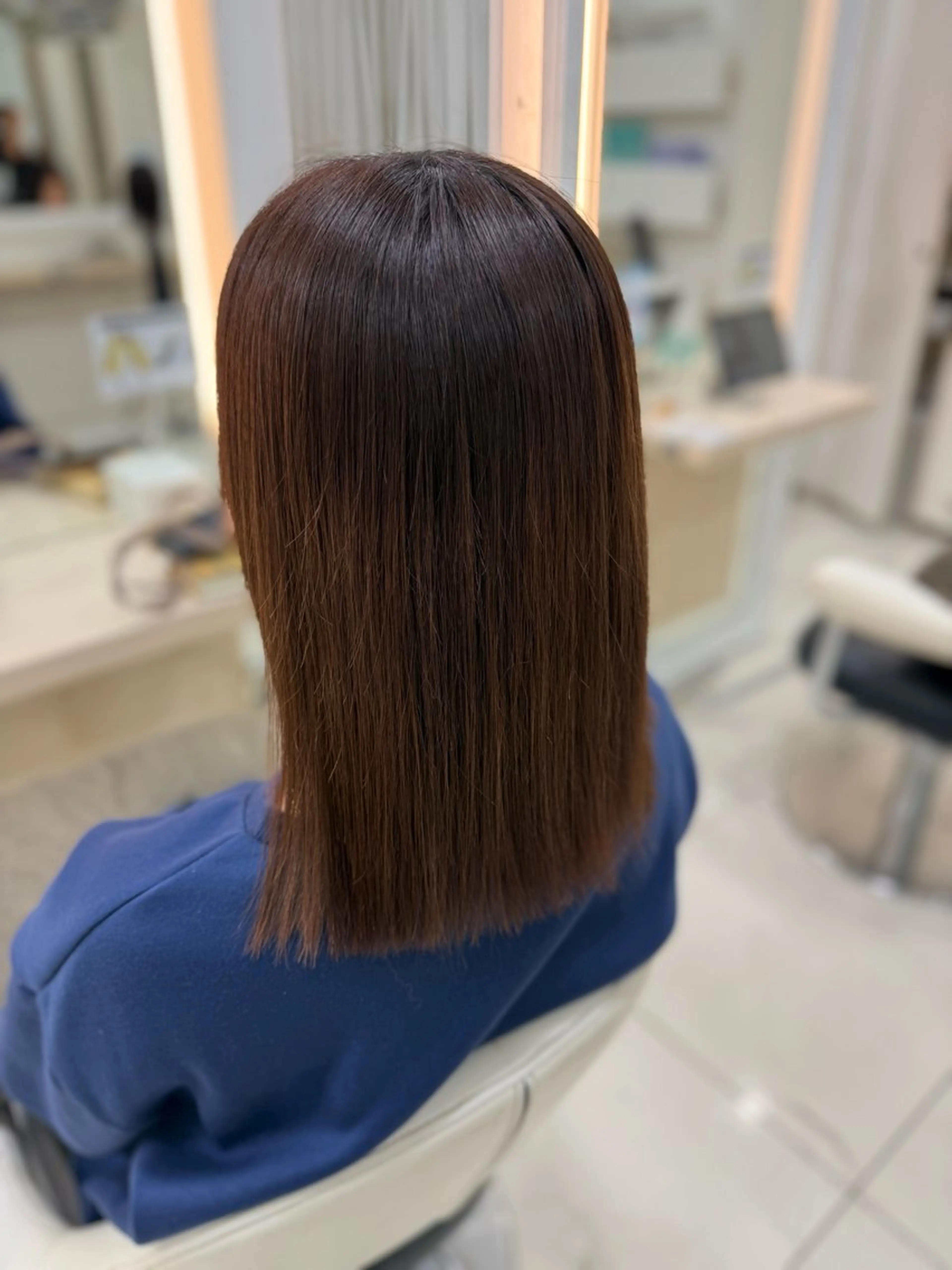 セミロング 🦄ブリーチ特化‼️ Ash小岩YUTAのヘアスタイル