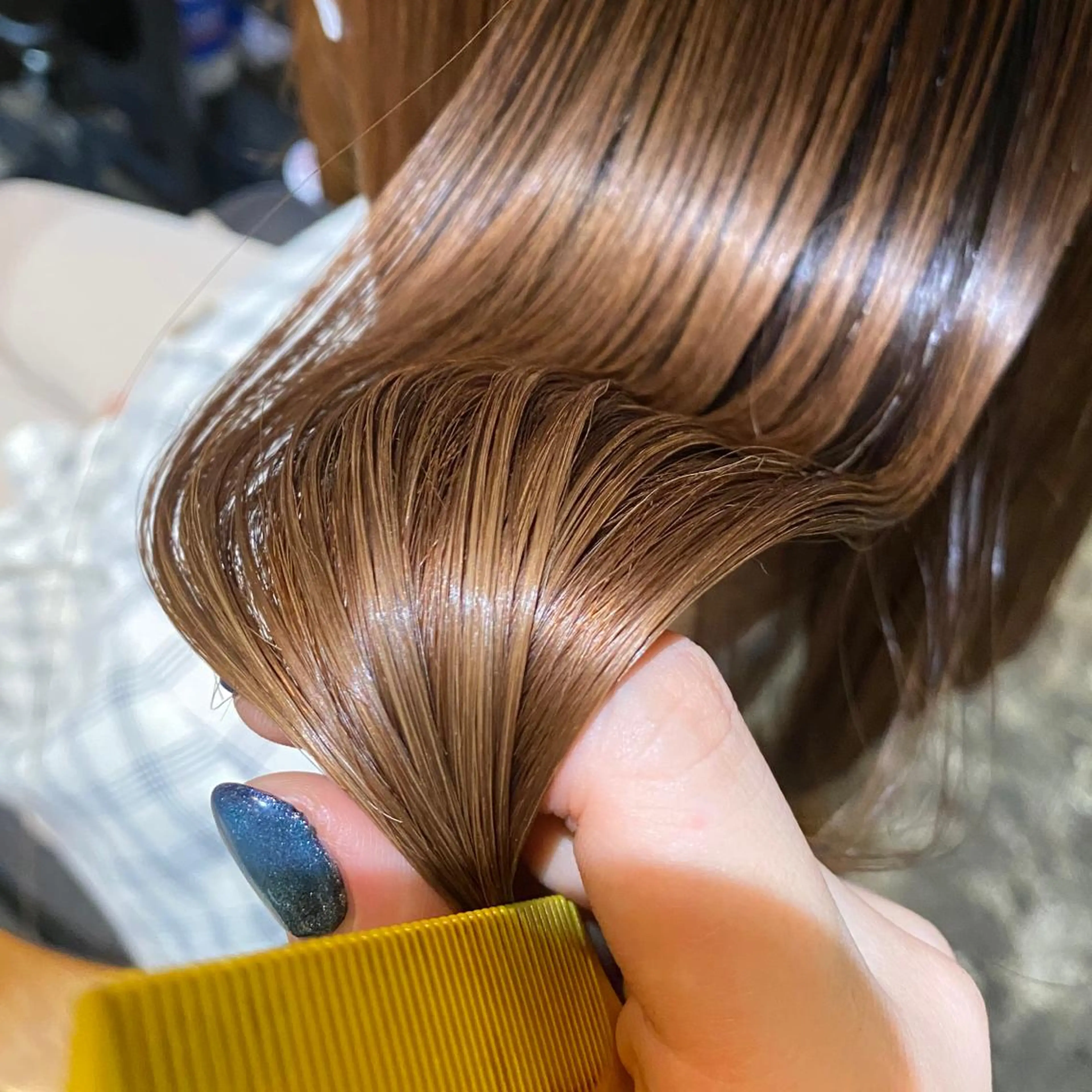 ロング マンツーマン女性 美容師 奏のヘアスタイル