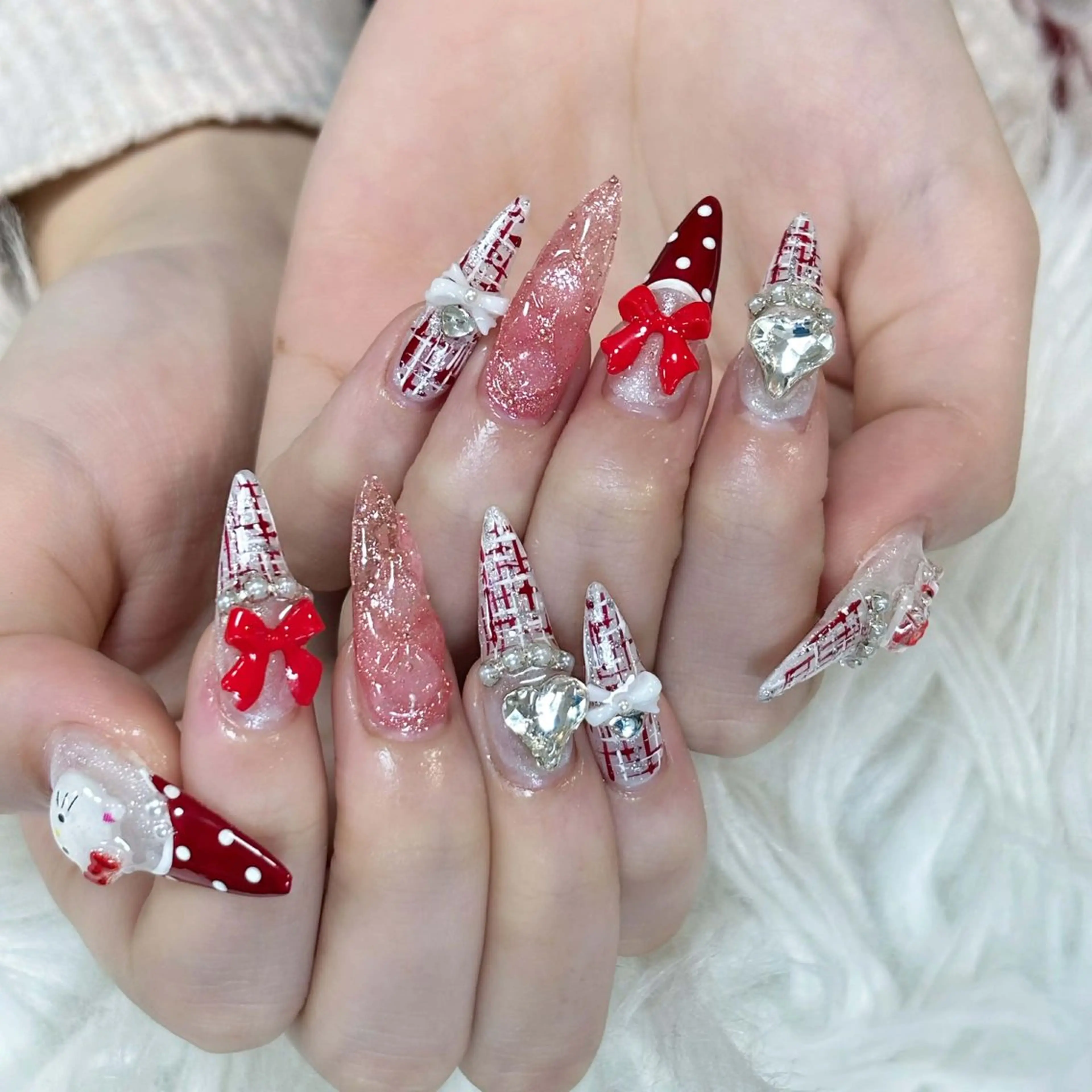 ネイル オーロラネイル ボルドー ブラウン 氷ネイル・うるうるネイル キラキラネイル Julli NailStudioのネイルデザイン