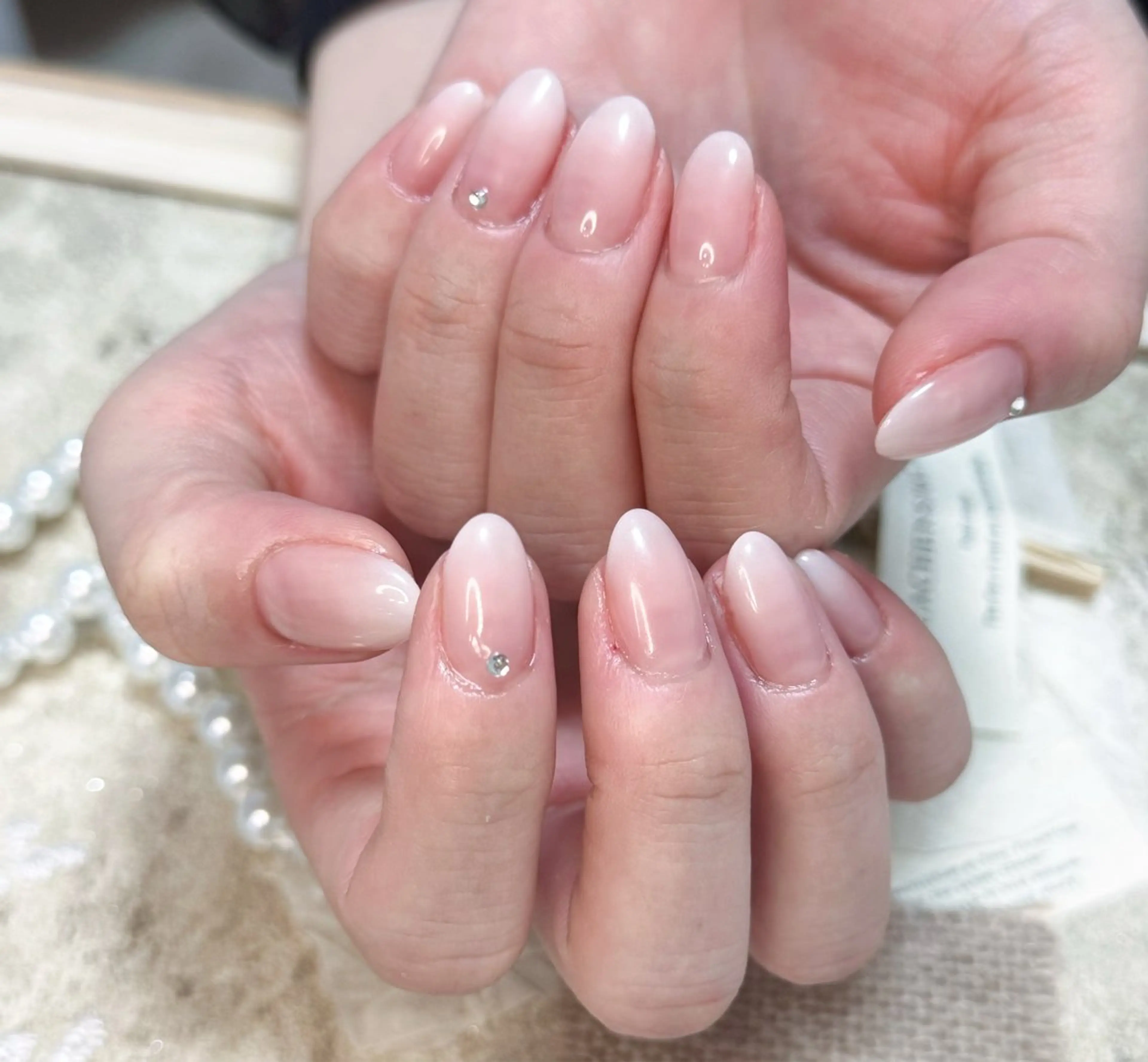ネイル アートネイル オーロラネイル チークネイル フレンチネイル ガラスフレンチ ハンドネイル 🎀🎀YooLi Nail Salonのネイルデザイン