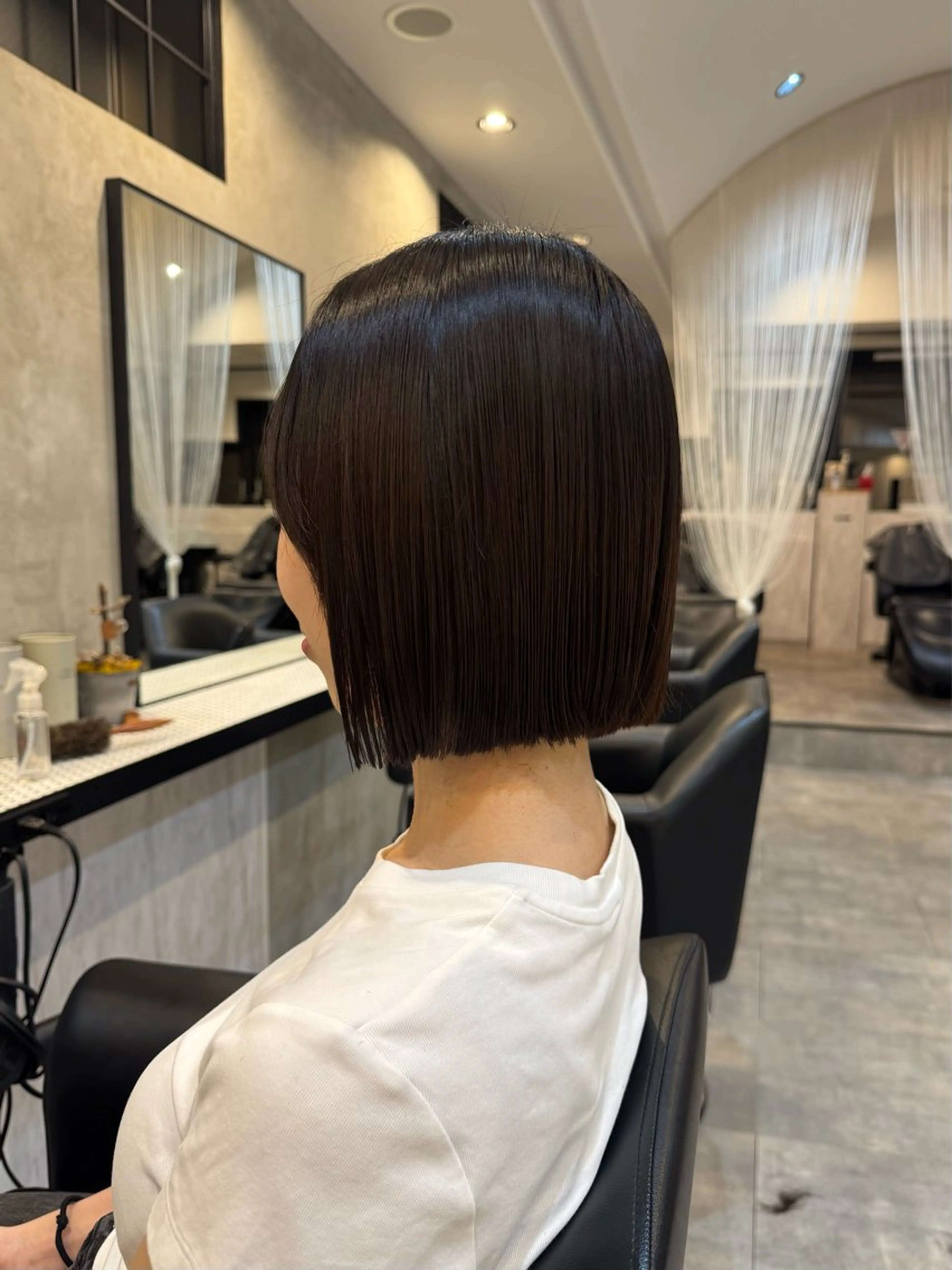 ショート 切りっぱなしボブ ボブ カット 内沼 恵留菜のヘアスタイル