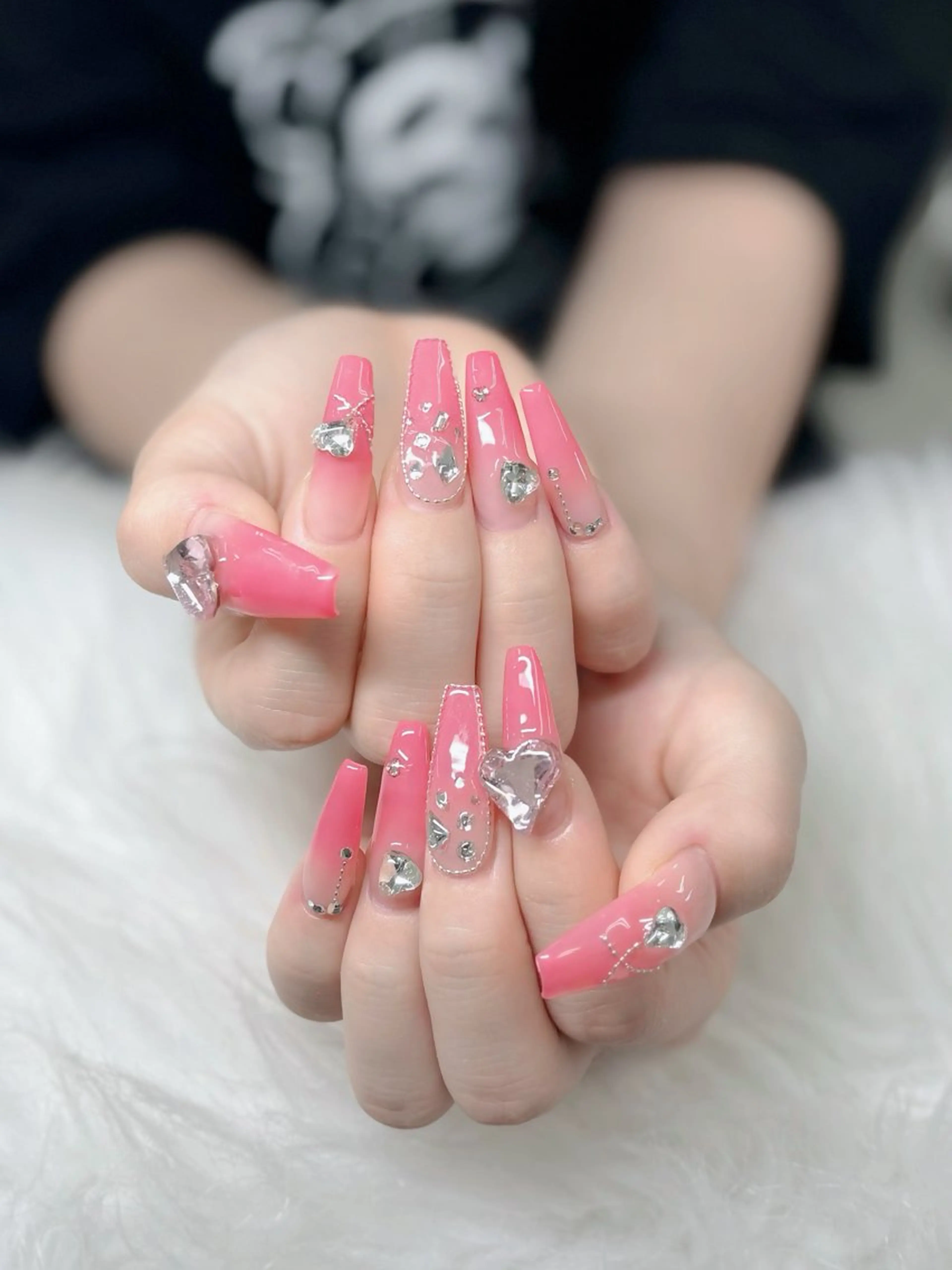 ネイル フレンチネイル ジェルネイル キラキラネイル 韓国ネイル マグネットネイル Julli NailStudioのネイルデザイン
