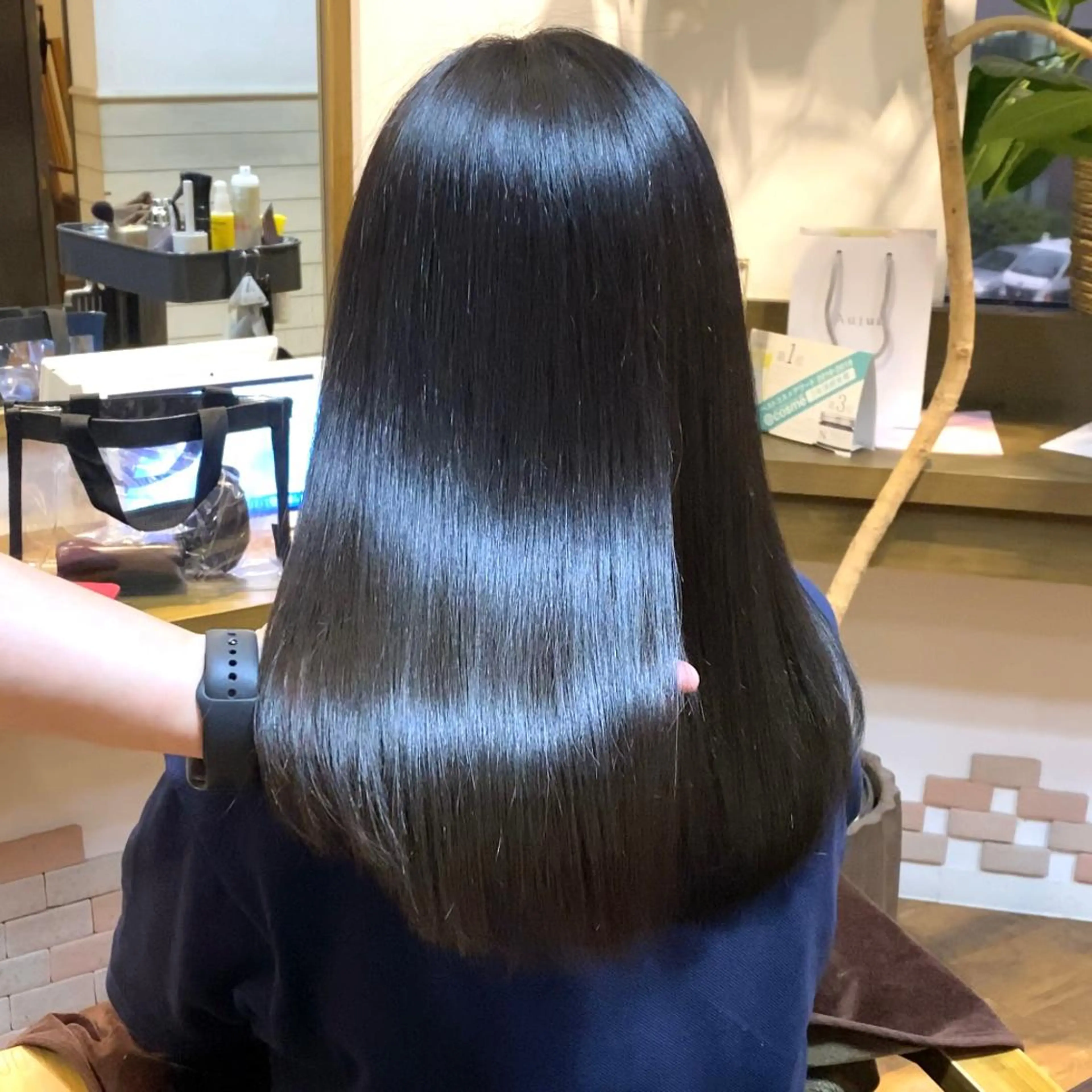 セミロング 髪質改善 トリートメント カット トリートメント ROULAND所属・髪質改善くすみカラー 🍀/石川大輔のヘアスタイル