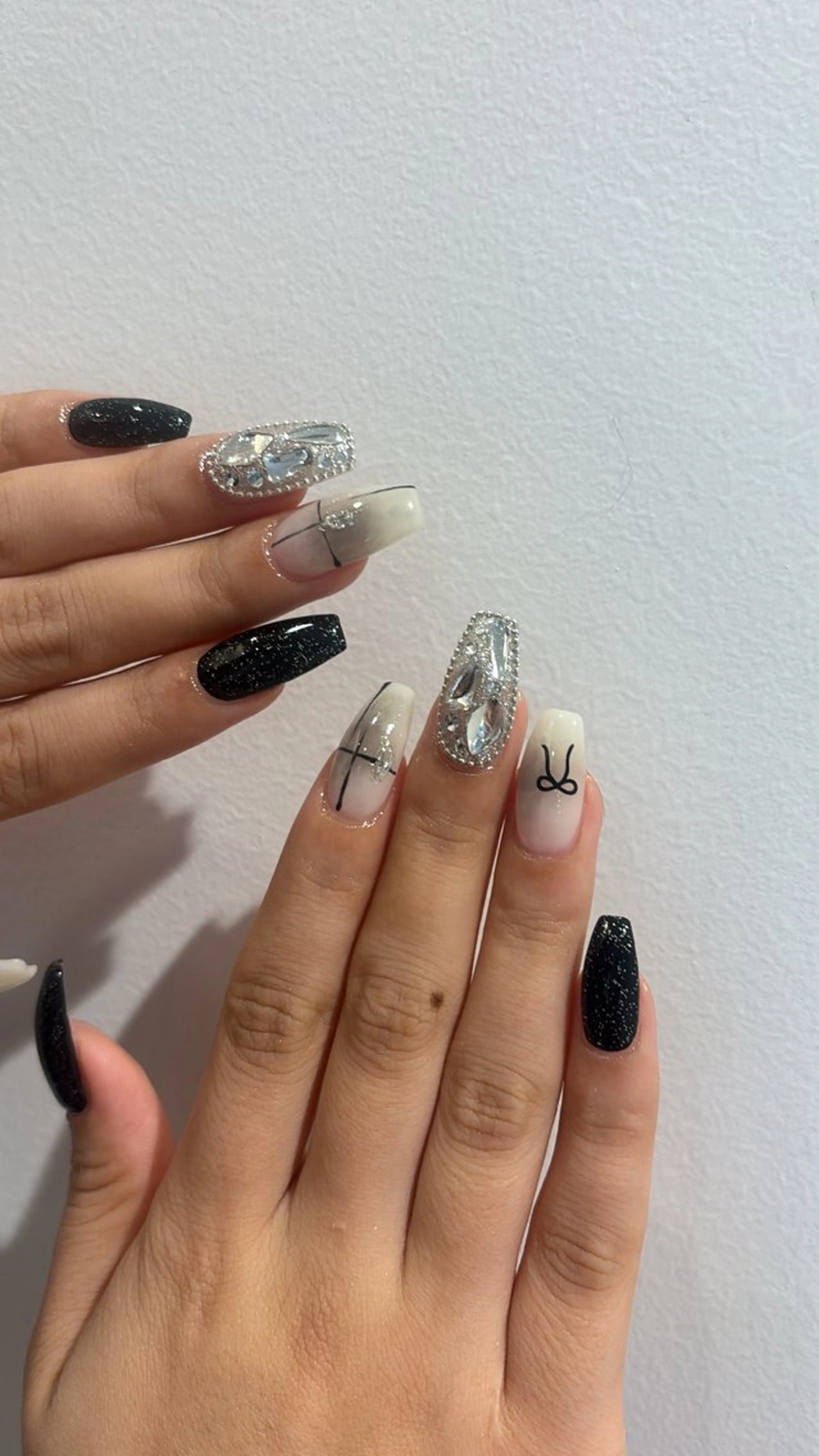 ネイル ハンドネイル tote. airiのネイルデザイン