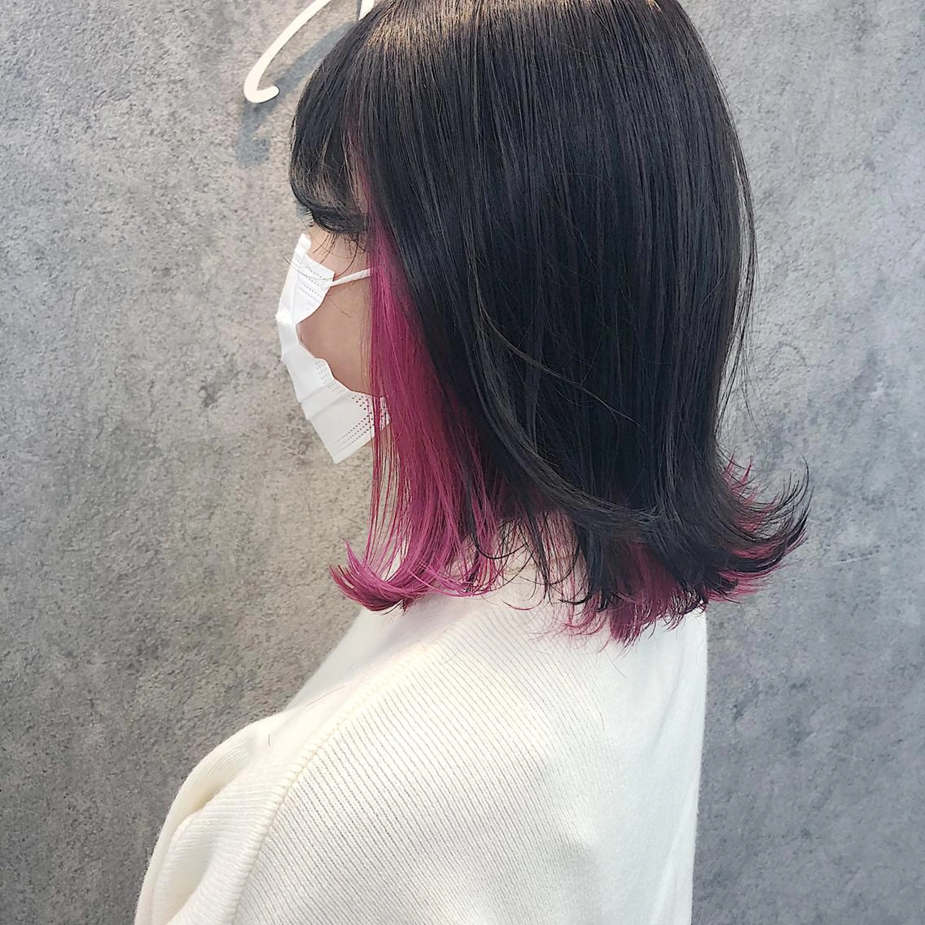 ミディアム カット ヘアカラー トリートメント 所渉/韓国レイヤー /ウルフカットのヘアスタイル