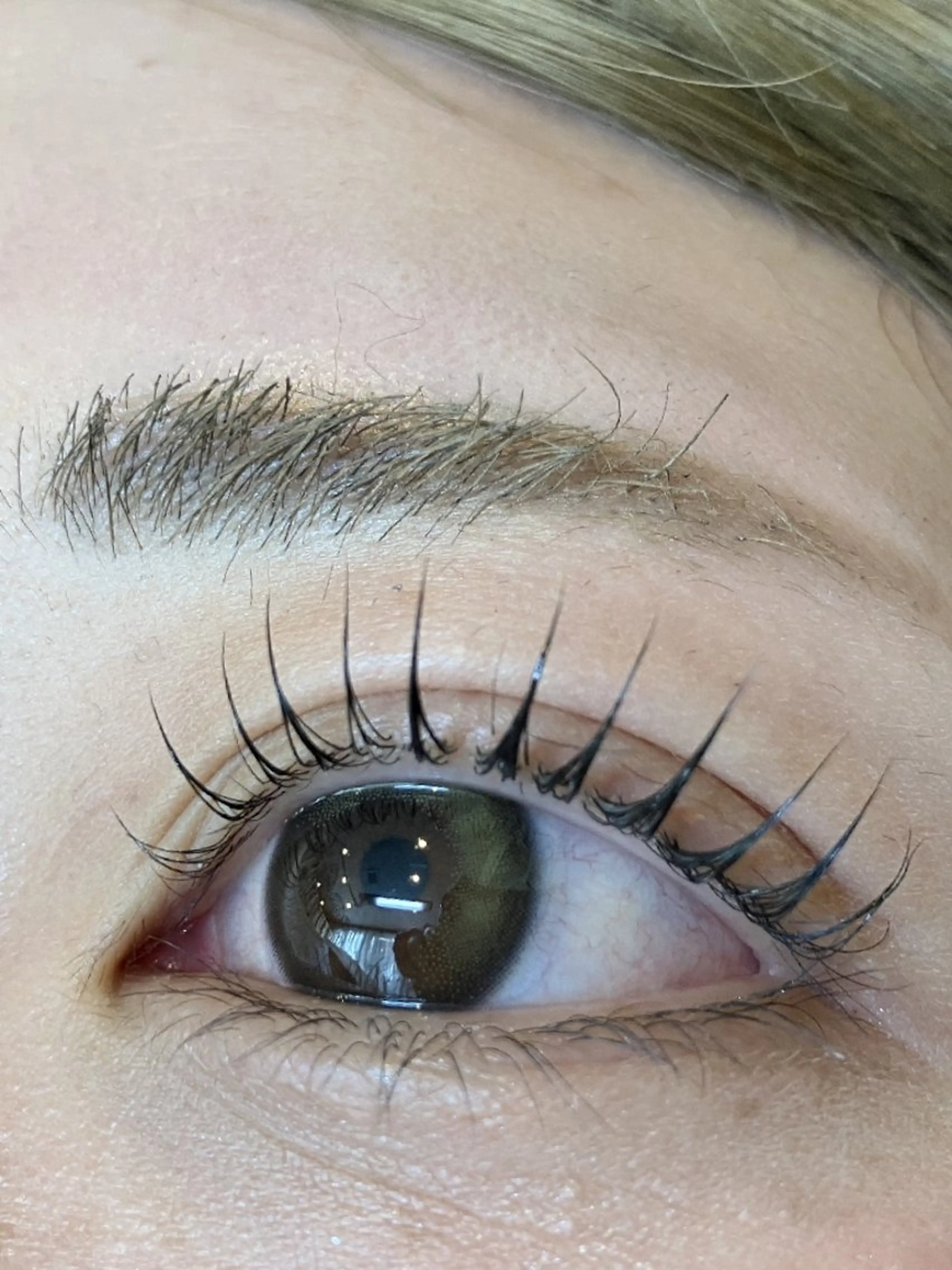 マツエク・マツパ 束感まつ毛 MAXまつ毛& フェイシャルのマツエク・マツパデザイン