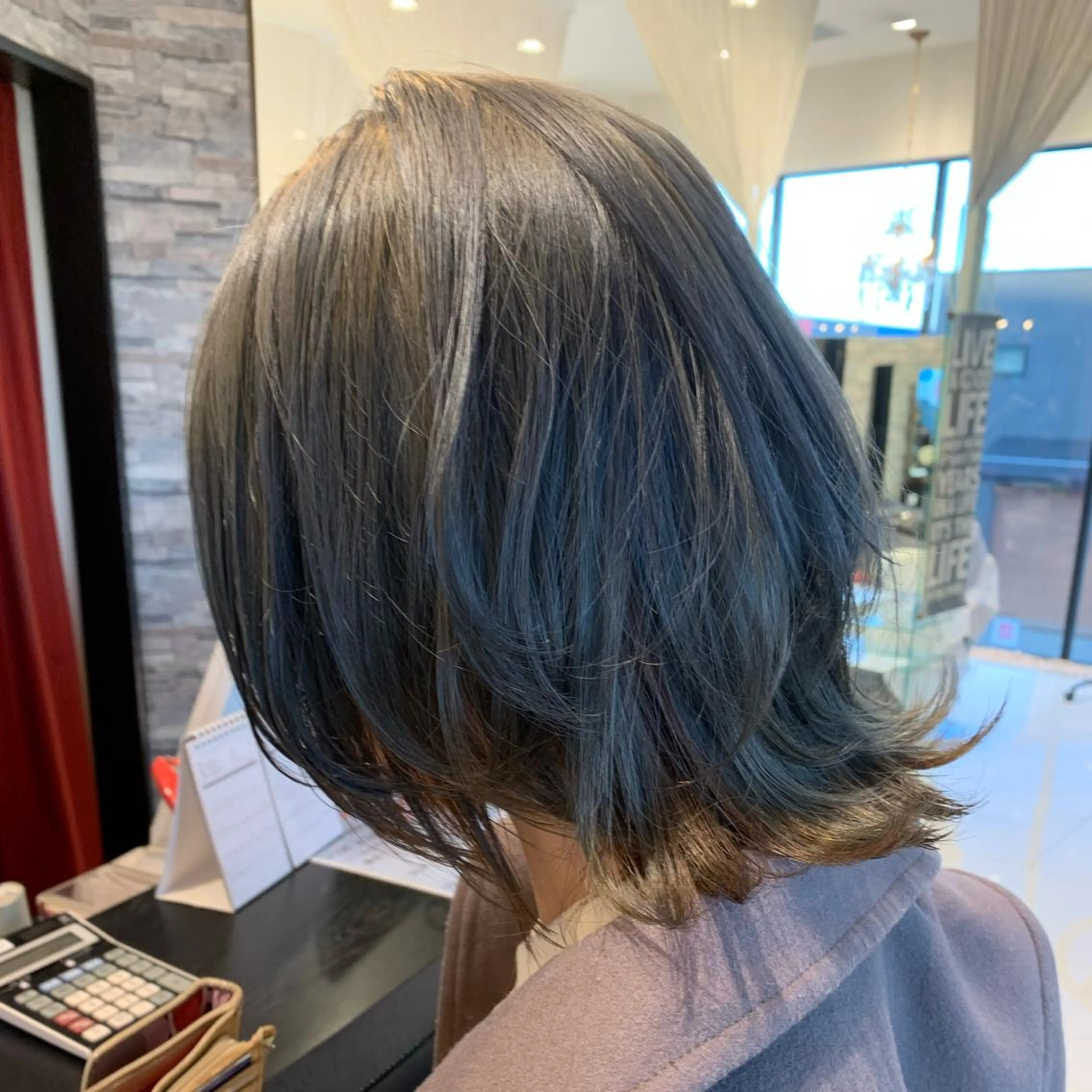 ミディアム タカハシ ヨシヒトのヘアスタイル