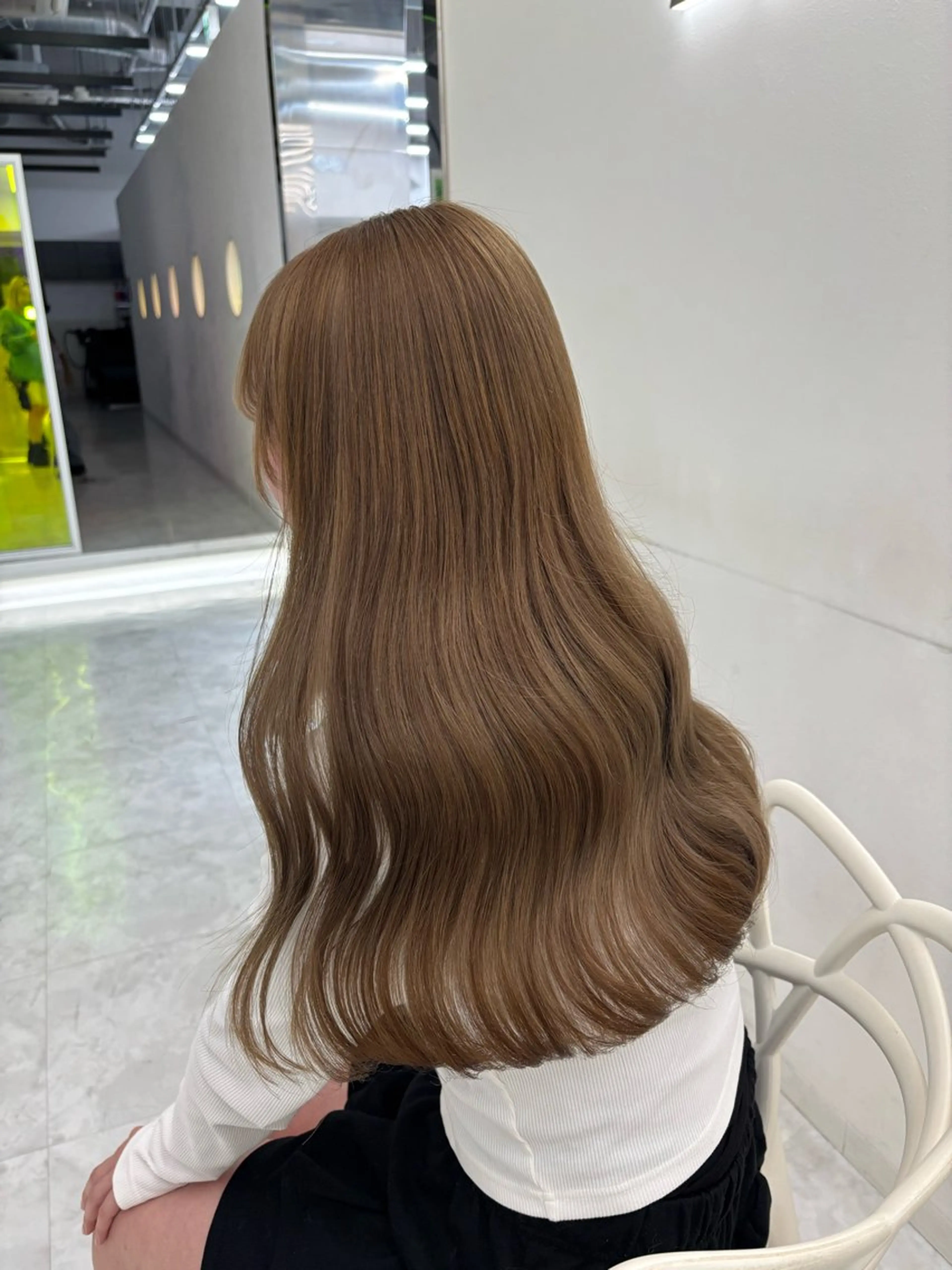 ロング ヘアカラー トリートメント Wカラー/暖色/べ ージュりく©︎🐝のヘアスタイル