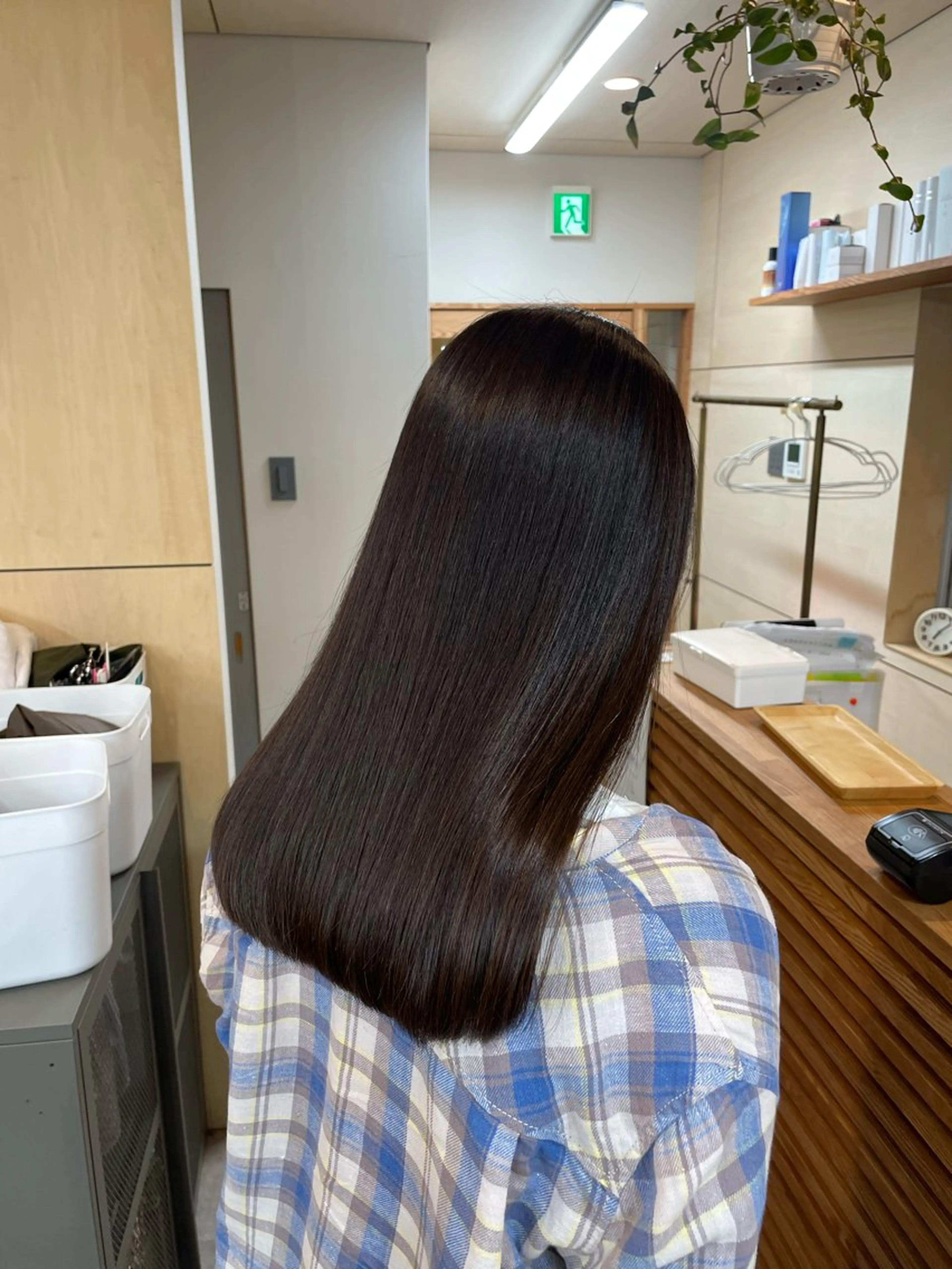 ロング アライ レンカのヘアスタイル