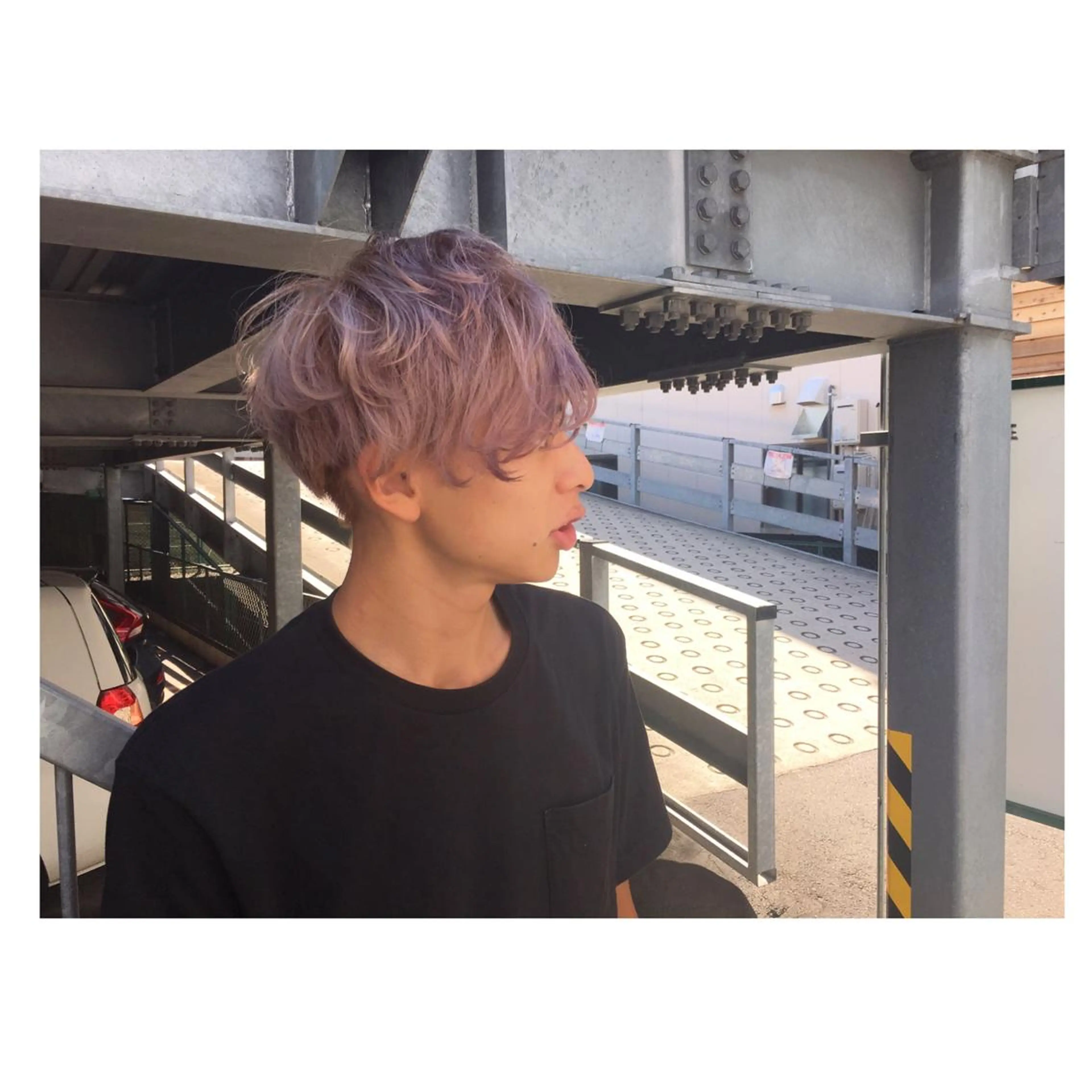 ショート カラー メンズ ピンクカラー ピンクパープル パープルカラー 加藤 あやみのヘアスタイル