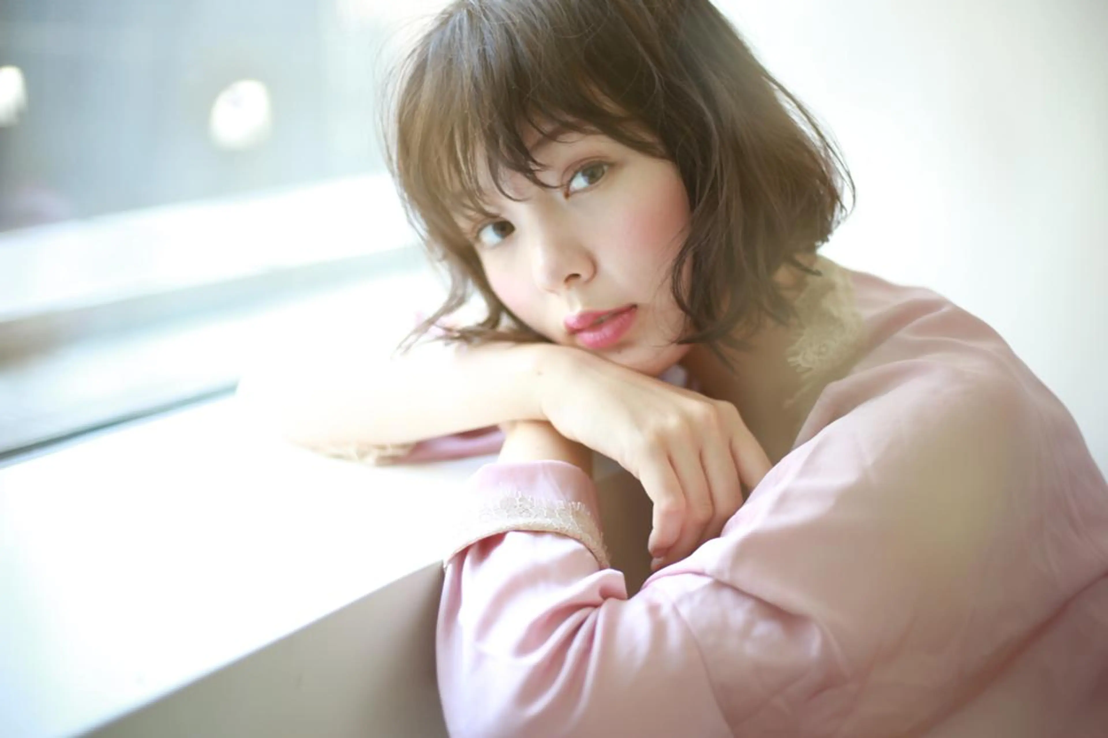 ショート カラー ボブ アンブレラカラー💫 フェイスフレーミングのヘアスタイル