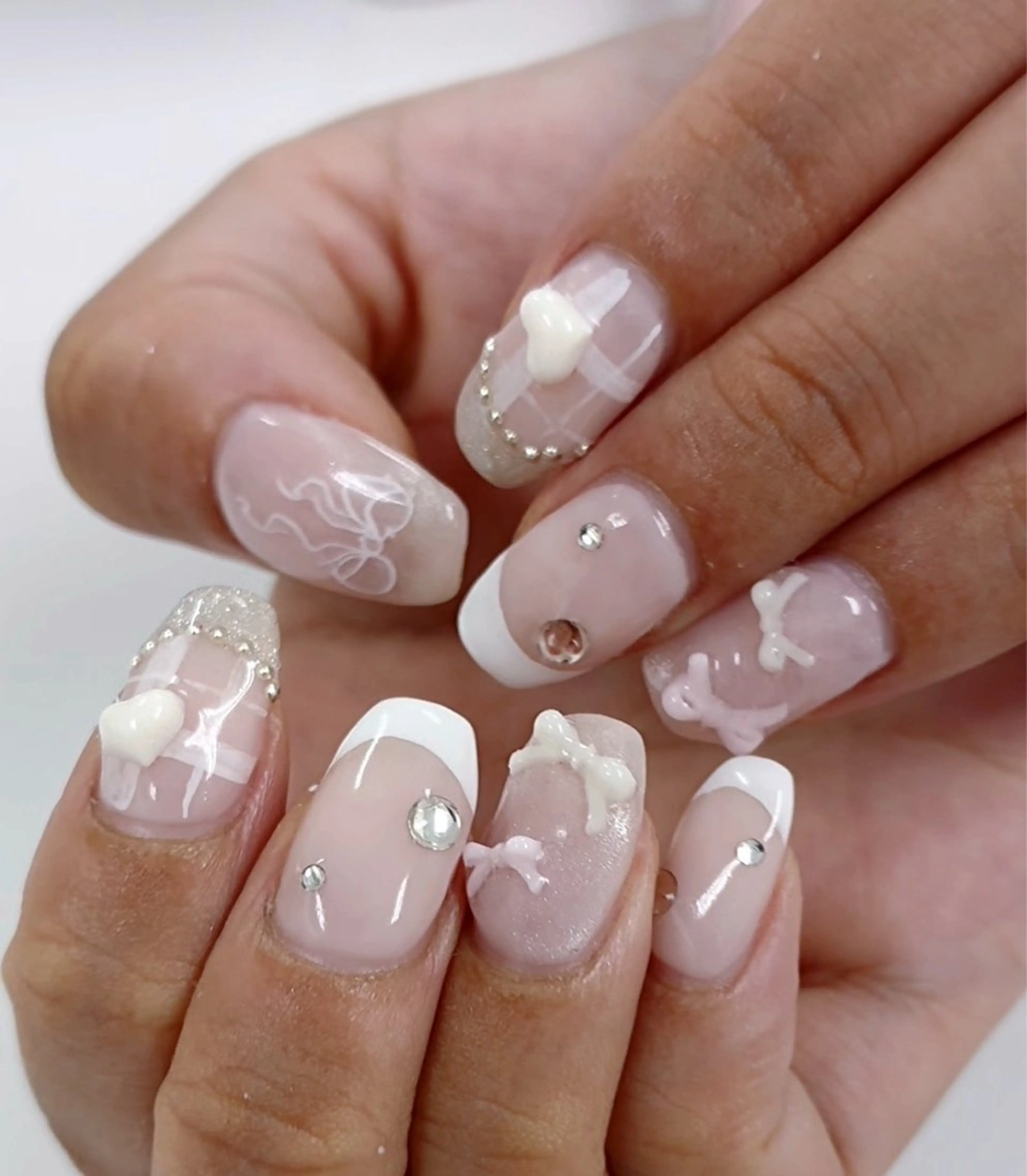 ネイル POiT.所属・SHiHO໒꒱⋆ﾟ/ 渋谷/韓国ネイルのネイルデザイン